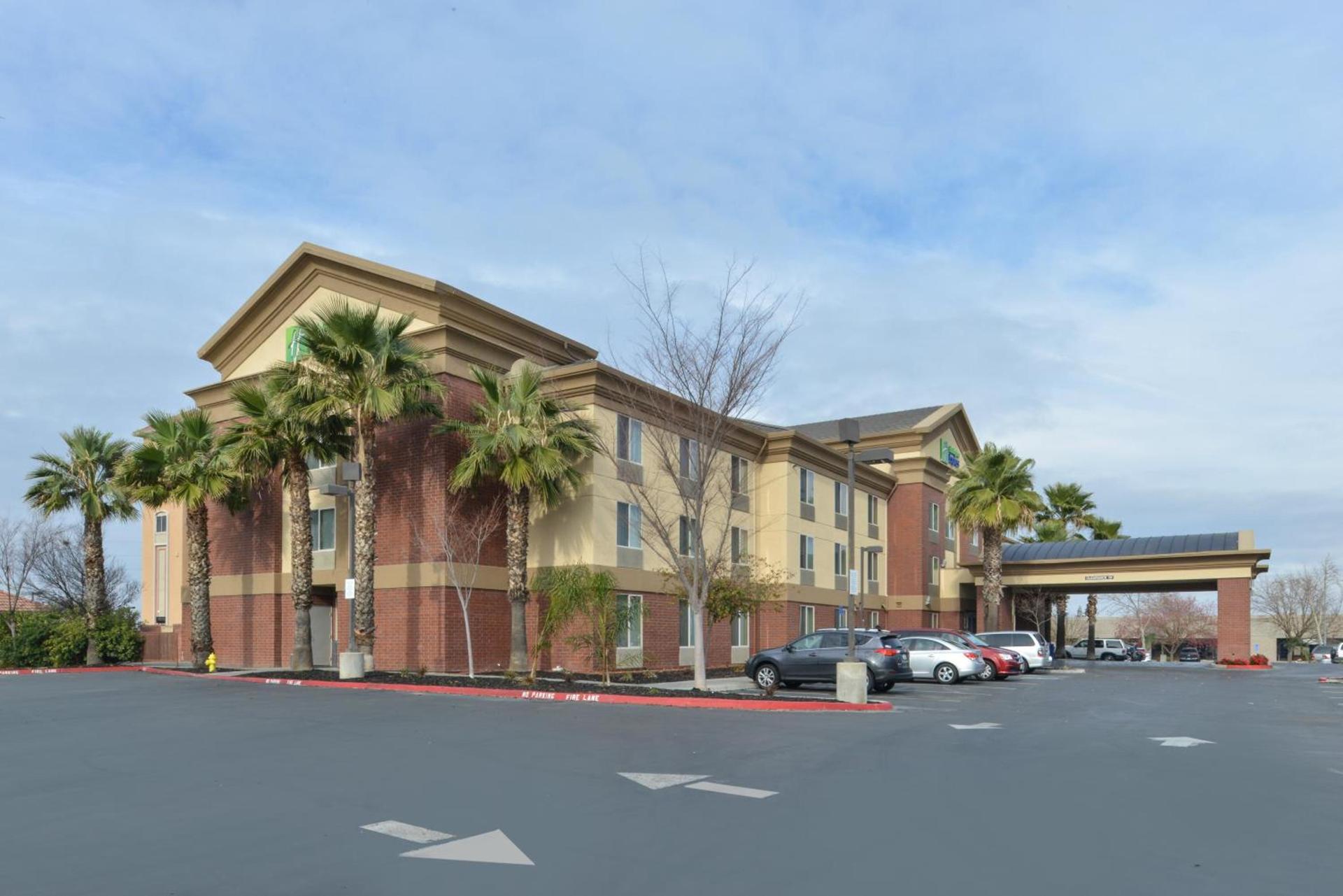 Holiday Inn Express Woodland by IHG photo 20