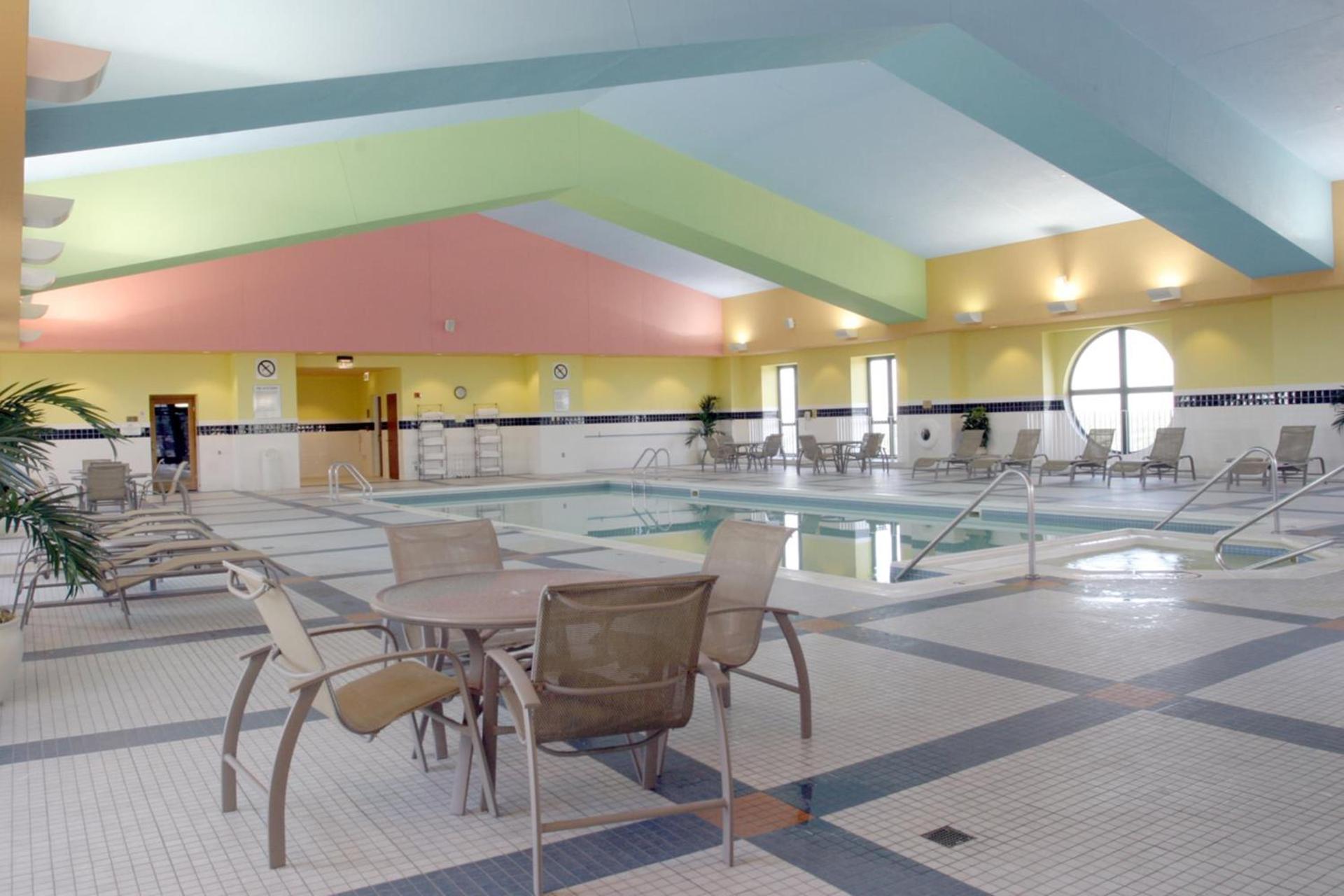 Crowne Plaza Springfield Convention Center by IHG photo 42