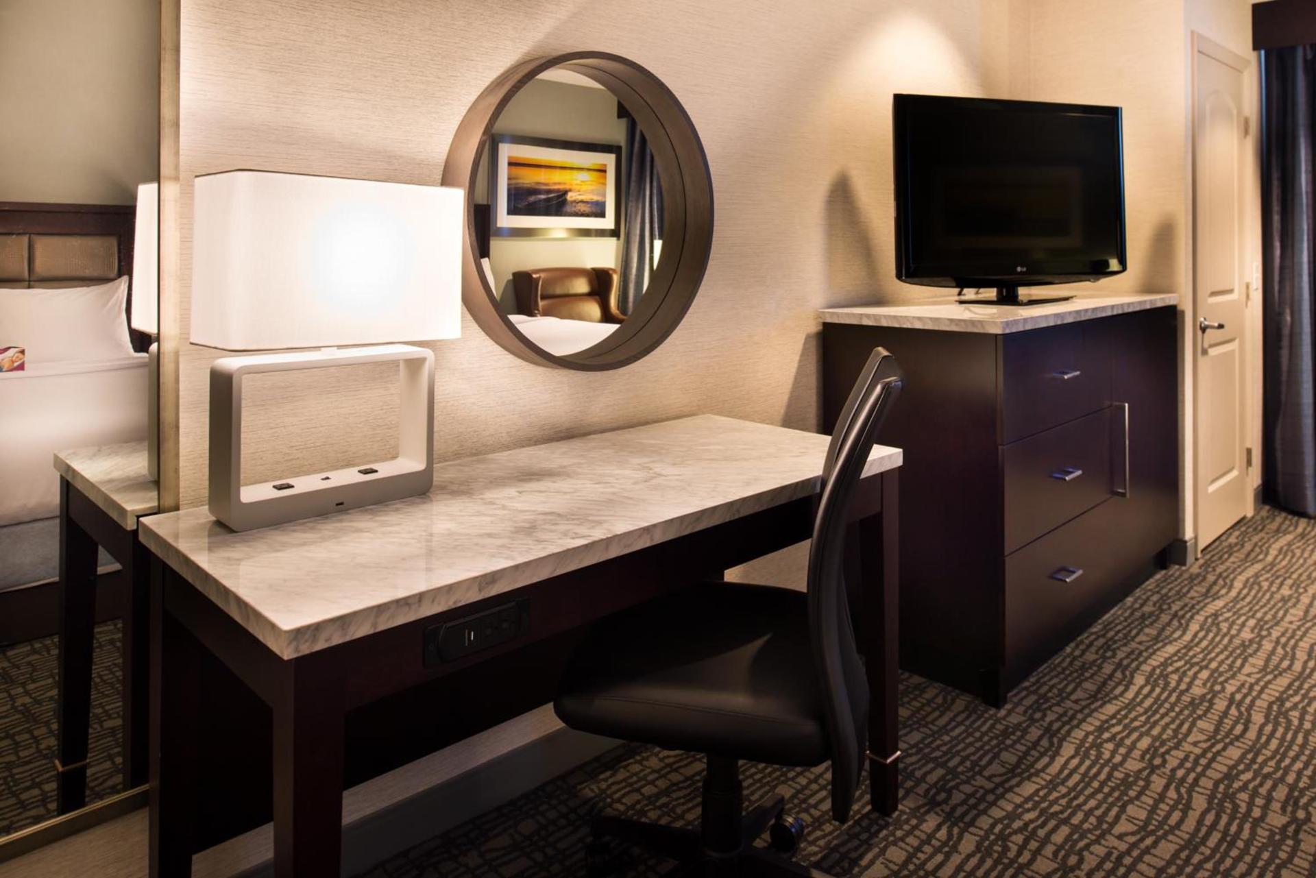 Crowne Plaza Springfield Convention Center by IHG photo 53