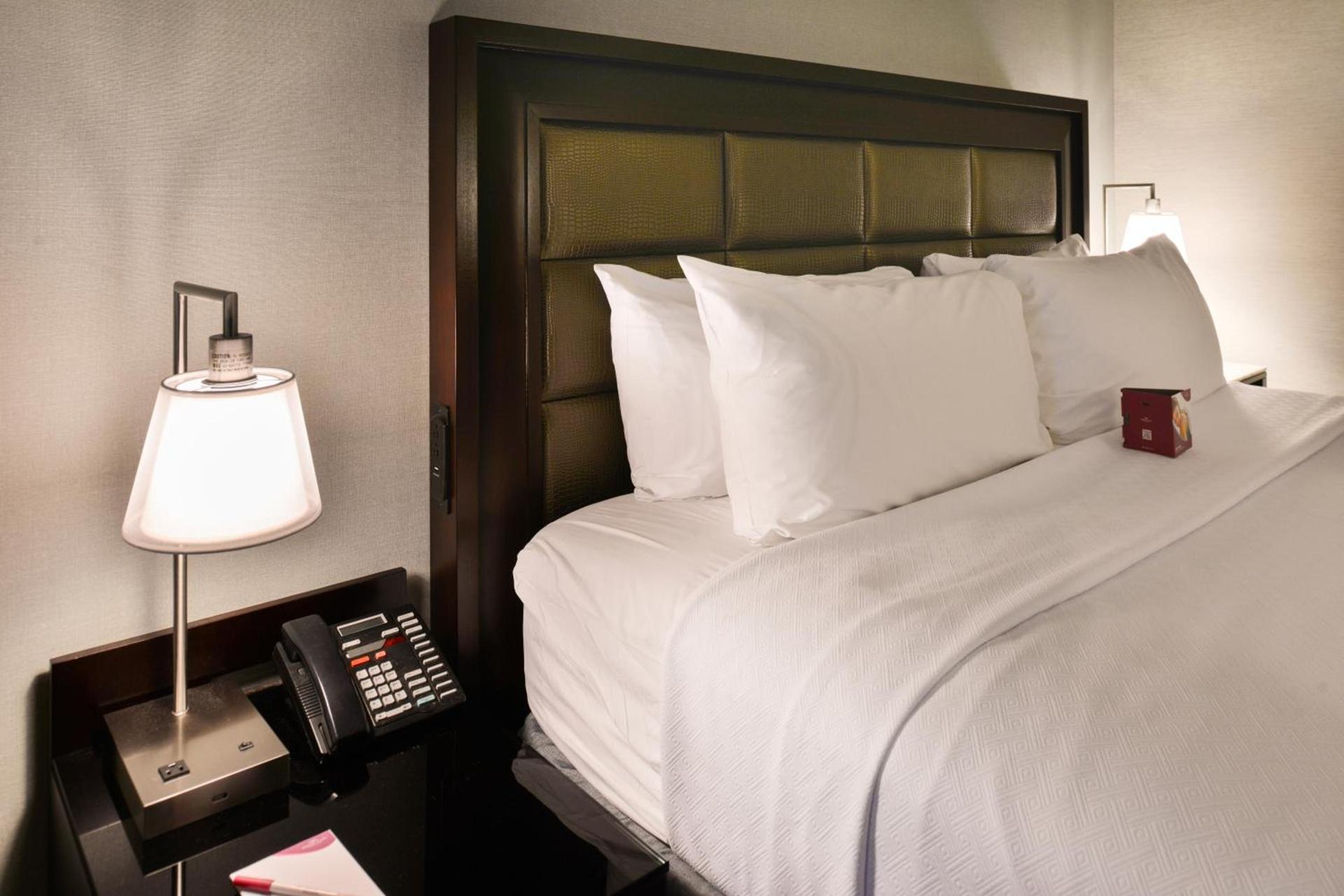 Crowne Plaza Springfield Convention Center by IHG photo 71
