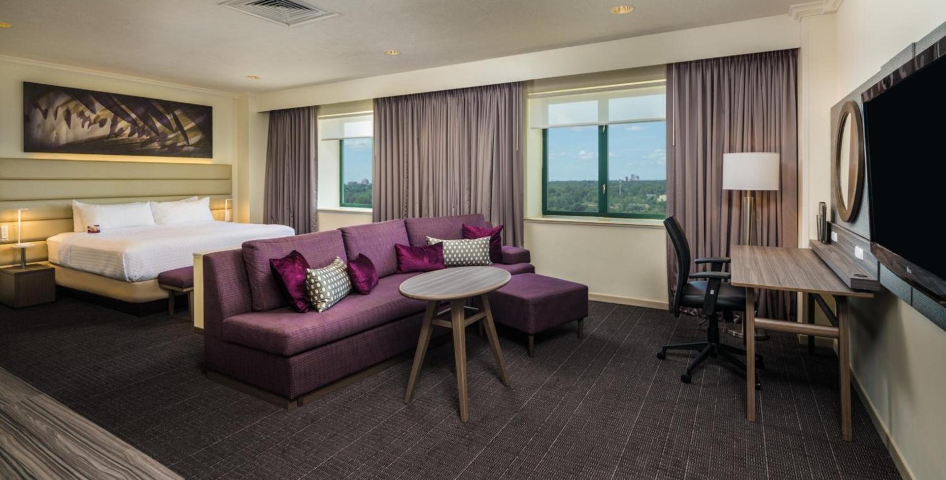 Crowne Plaza Springfield Convention Center by IHG photo 59