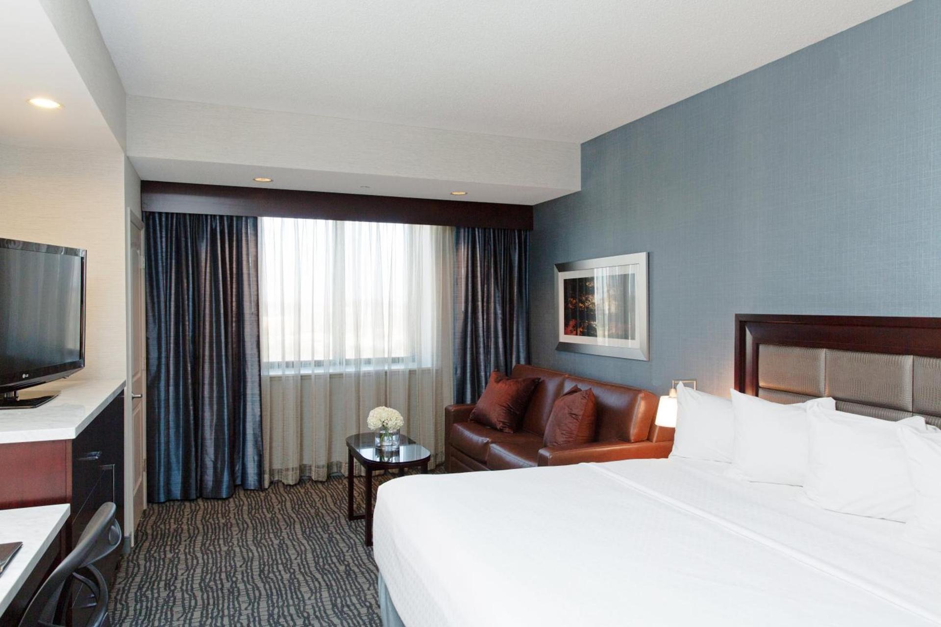 Crowne Plaza Springfield Convention Center by IHG photo 51