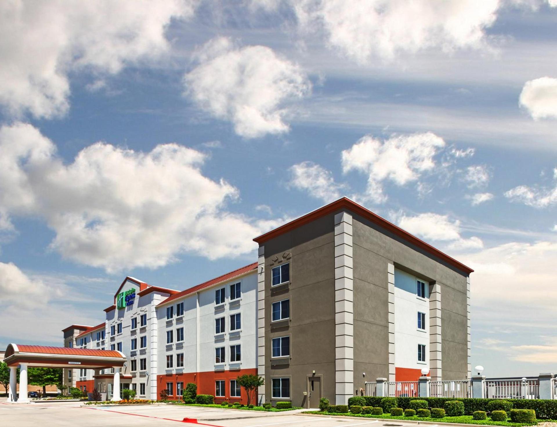 Holiday Inn Express Hotel & Suites Dallas Lewisville by IHG photo 11