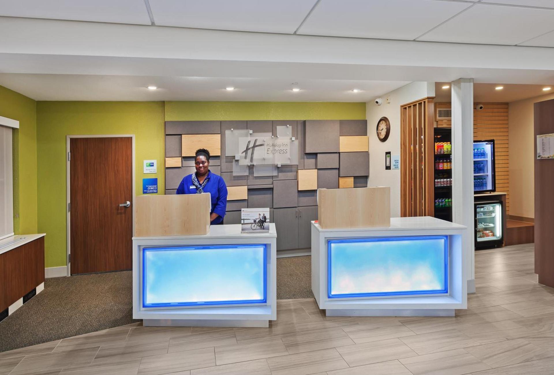 Holiday Inn Express Hotel & Suites Dallas Lewisville by IHG photo 20