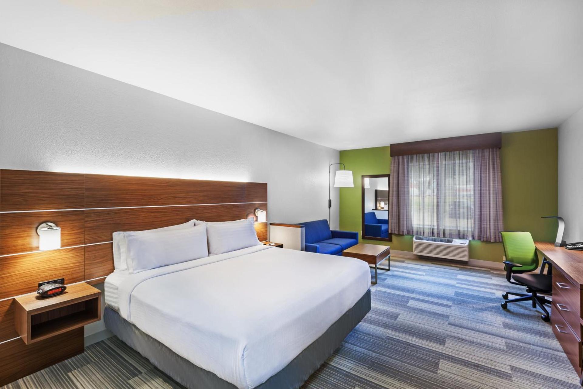 Holiday Inn Express Hotel & Suites Dallas Lewisville by IHG photo 43