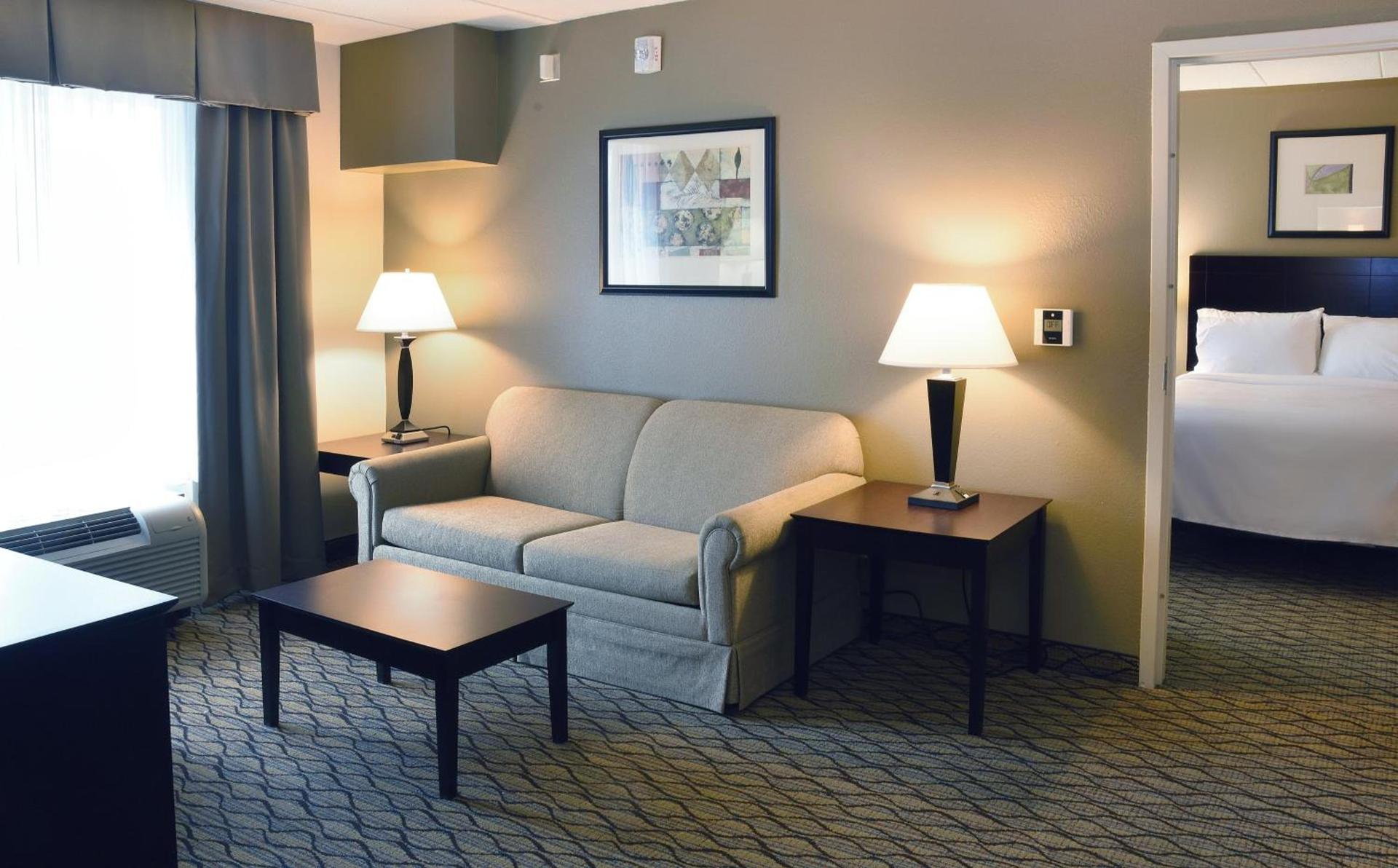 Holiday Inn Express Milford by IHG photo 30
