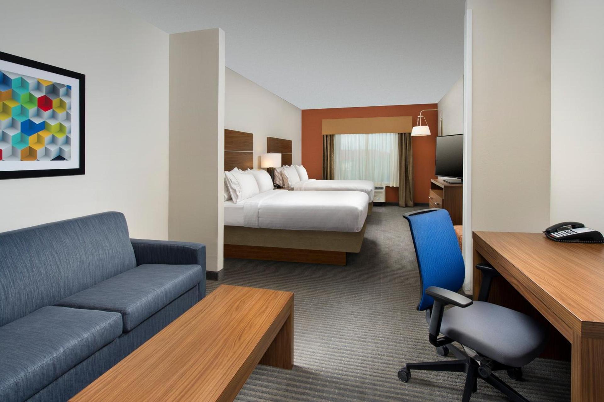 Holiday Inn Express & Suites Bay City by IHG photo 30