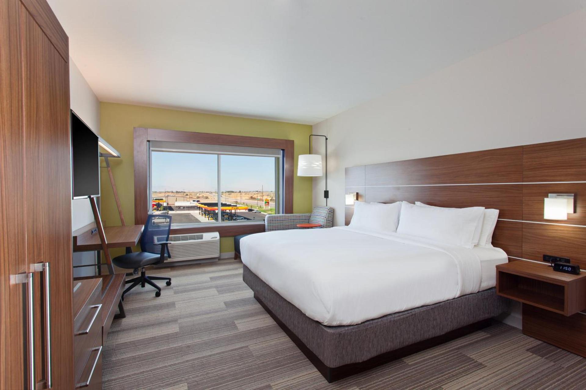 Holiday Inn Express & Suites - Brigham City - North Utah by IHG photo 24