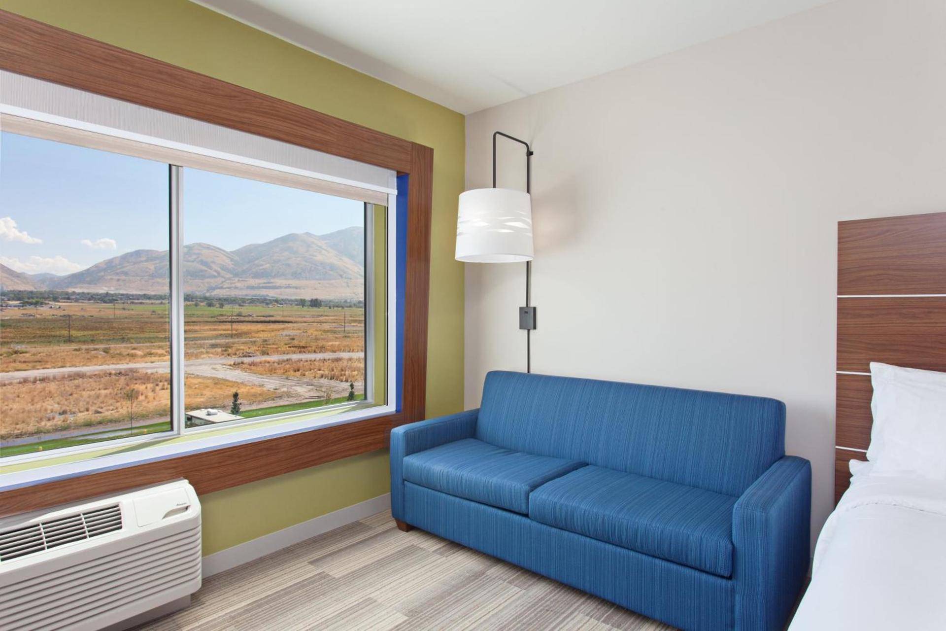 Holiday Inn Express & Suites - Brigham City - North Utah by IHG photo 16