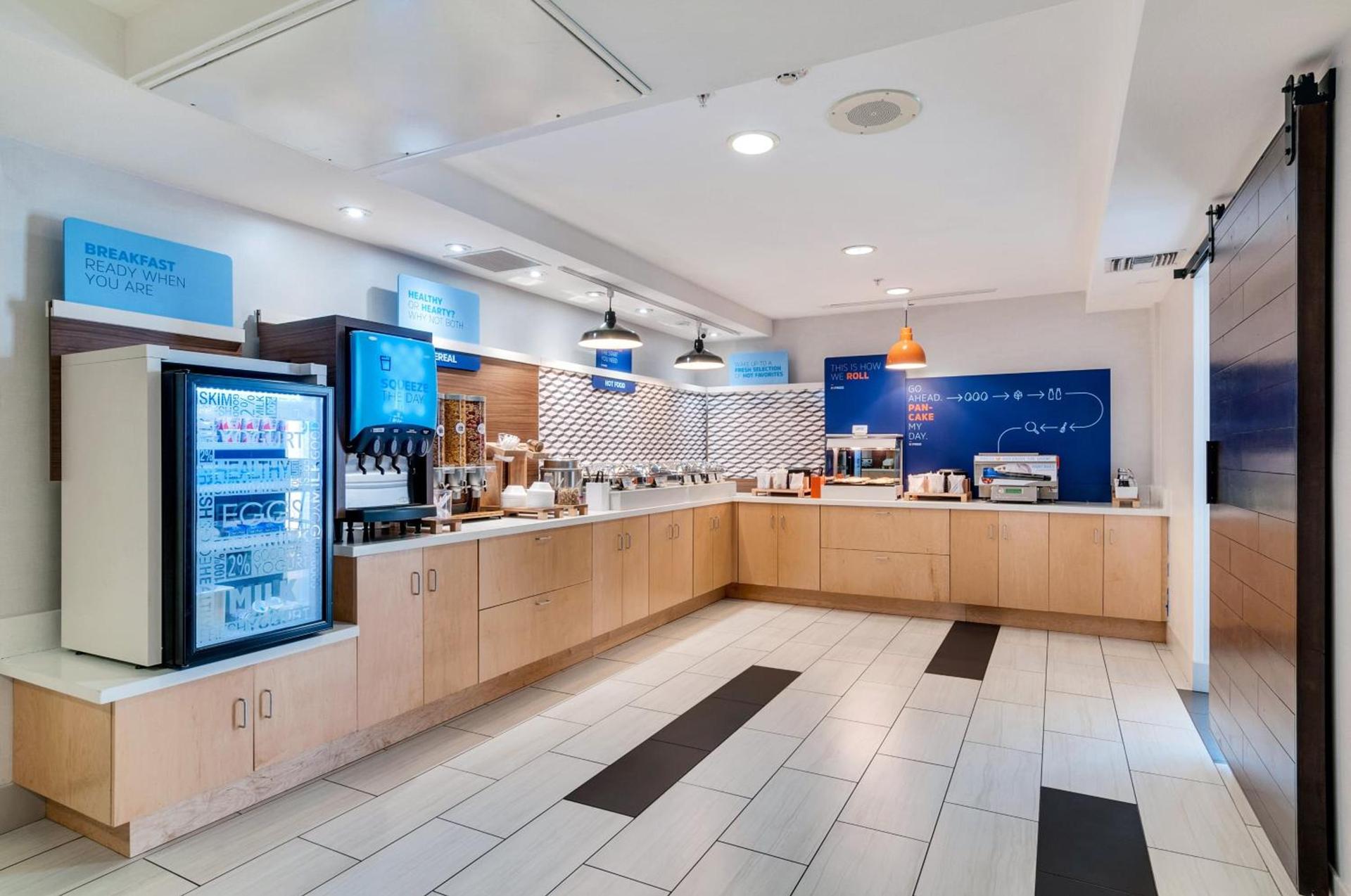Holiday Inn Express Hotel & Suites Banning by IHG photo 5