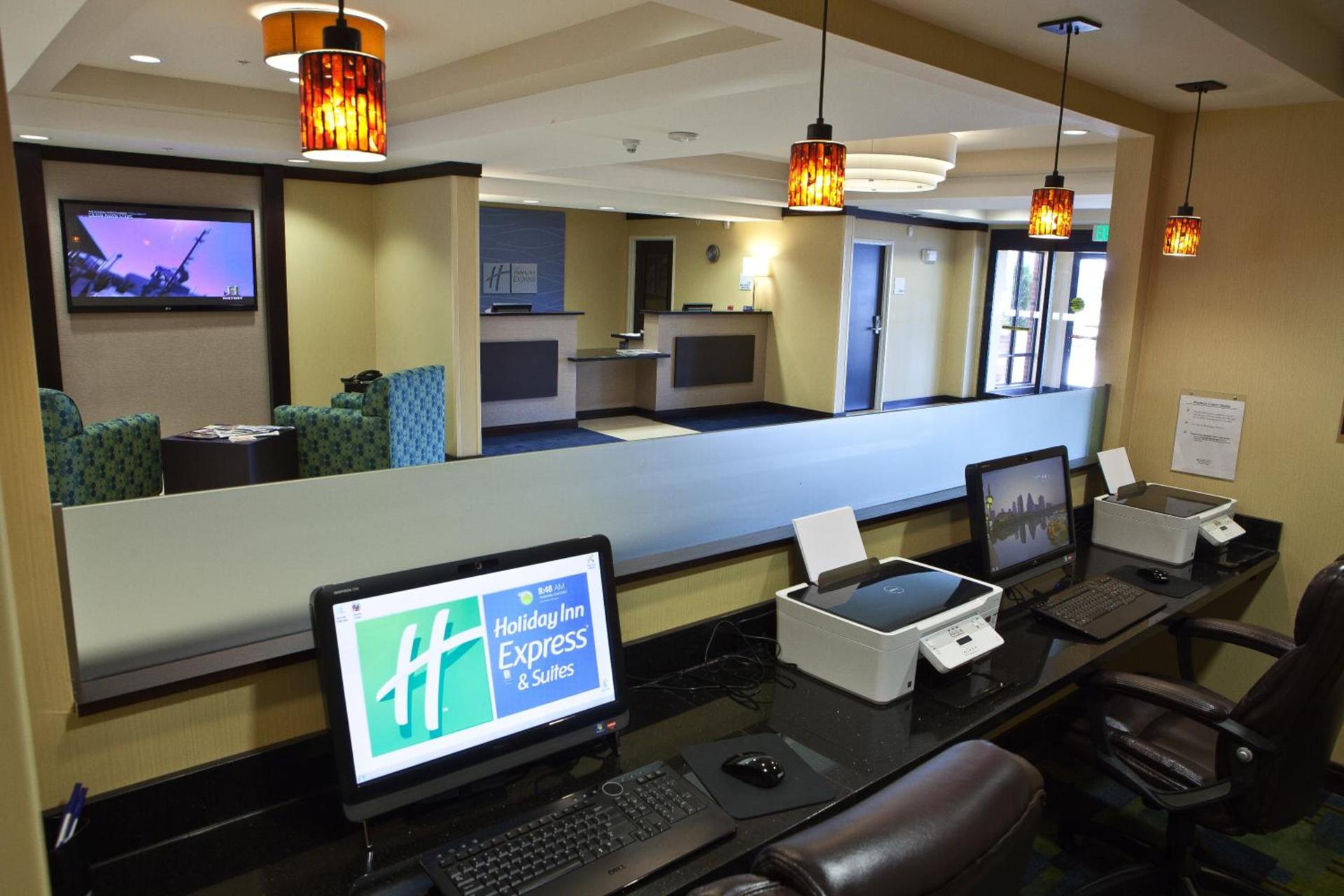 Holiday Inn Express Hotel & Suites Lansing-Dimondale by IHG photo 59