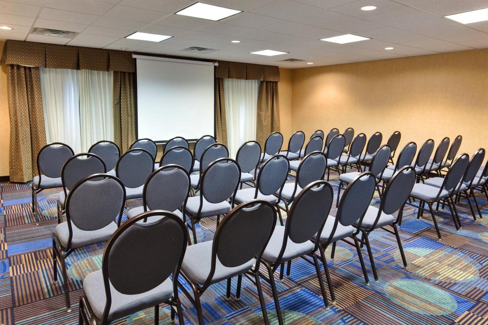 Holiday Inn Express Hotel & Suites Albuquerque Airport by IHG photo 18