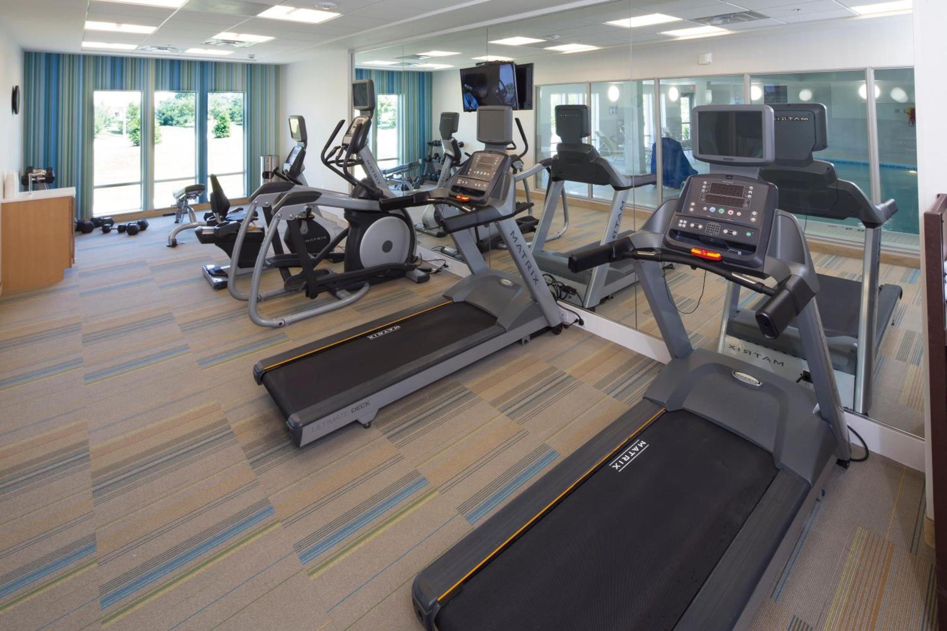 Holiday Inn Express & Suites Monroe by IHG photo 5