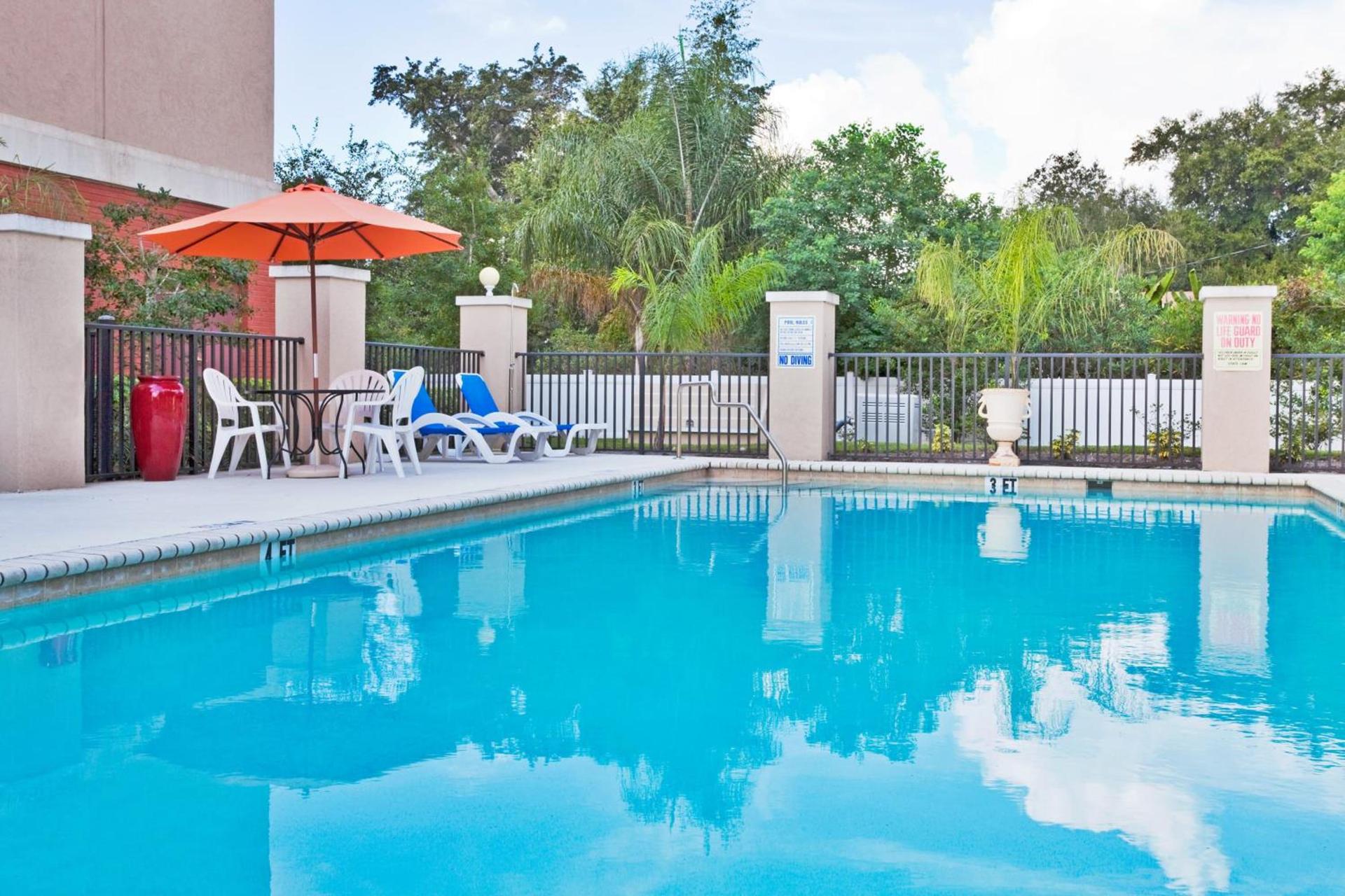 Holiday Inn Express Hotel & Suites Bartow by IHG photo 33