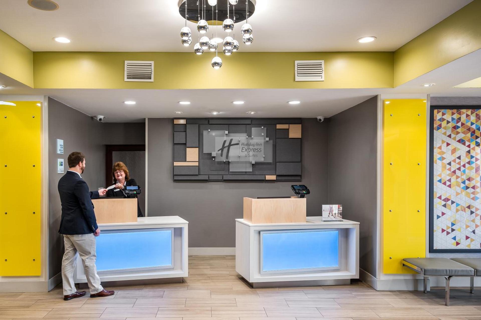 Holiday Inn Express Hotel & Suites Bartow by IHG photo 14