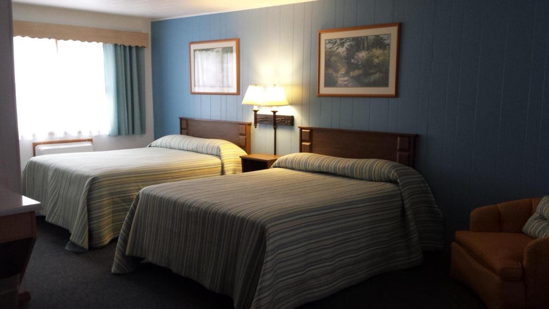 Cedars Motel photo 59
