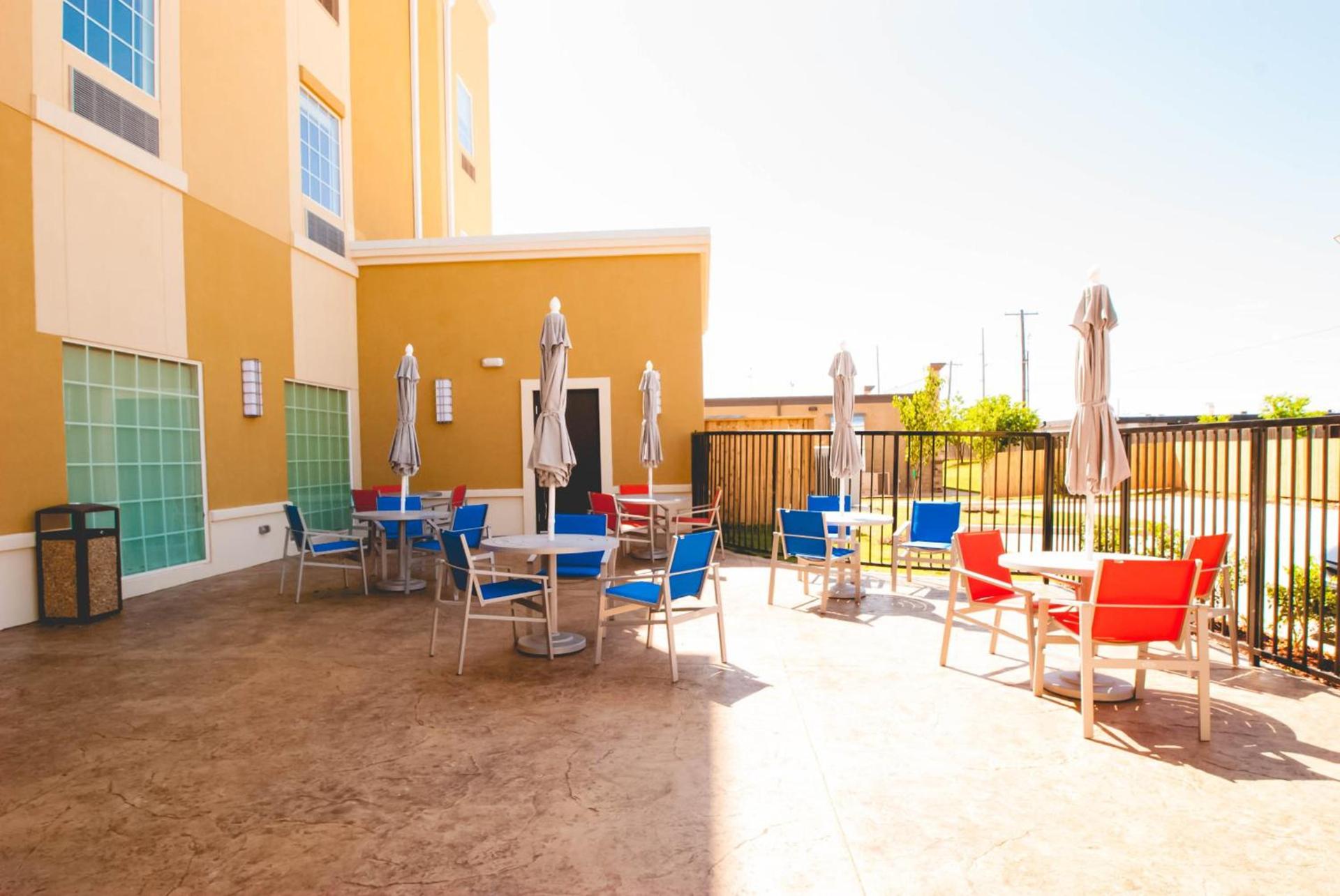 Holiday Inn Express & Suites Stillwater - University Area by IHG photo 21
