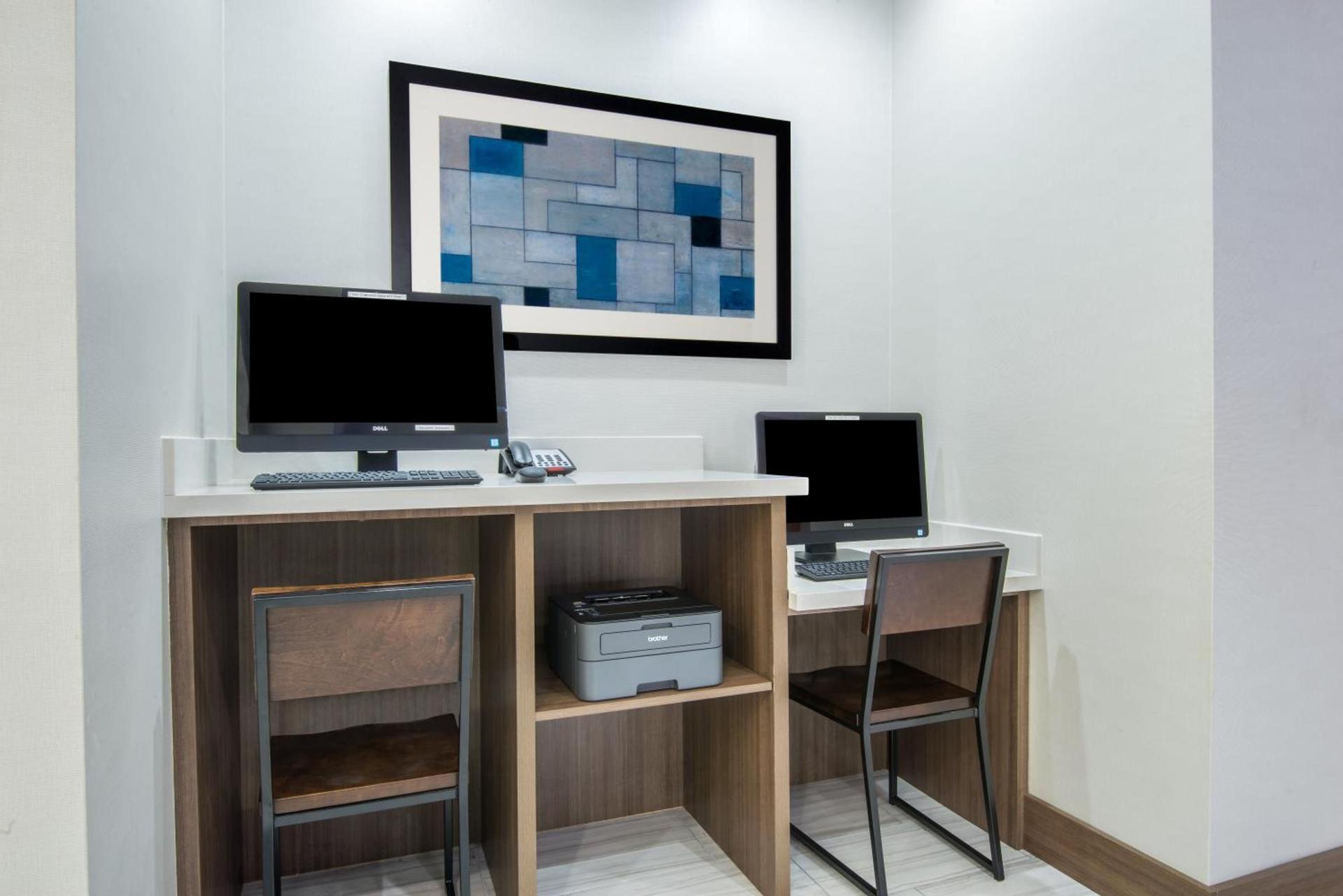 Holiday Inn Express & Suites Stillwater - University Area by IHG photo 18