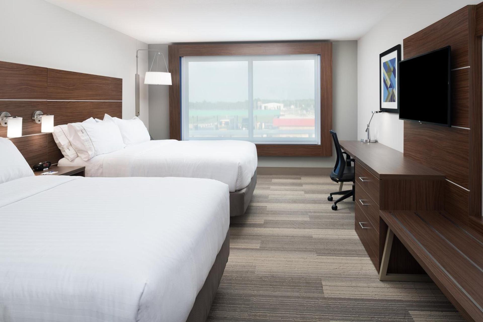 Holiday Inn Express & Suites Kingdom City by IHG photo 17