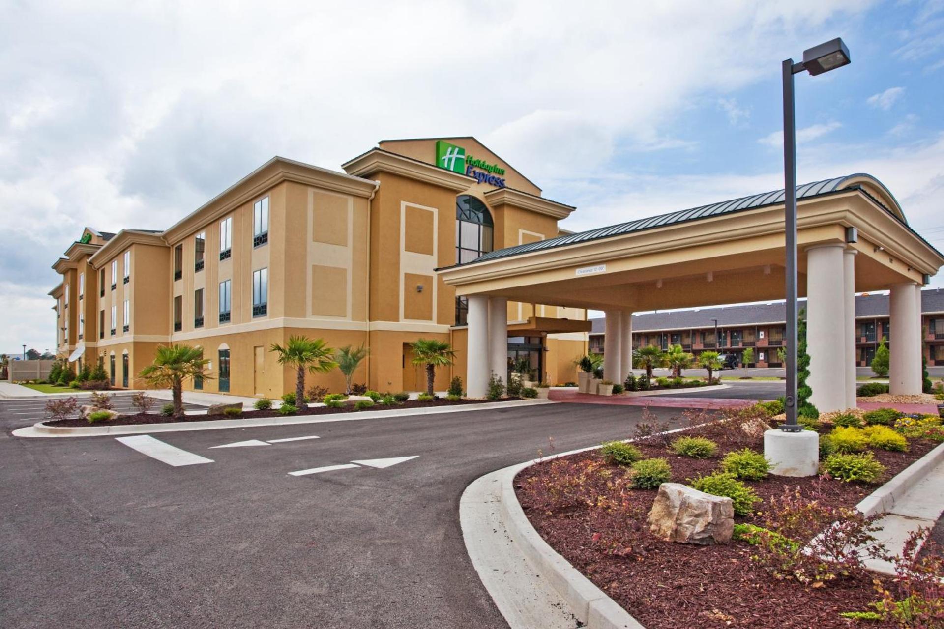 Holiday Inn Express Hotel & Suites Cordele North by IHG photo 26