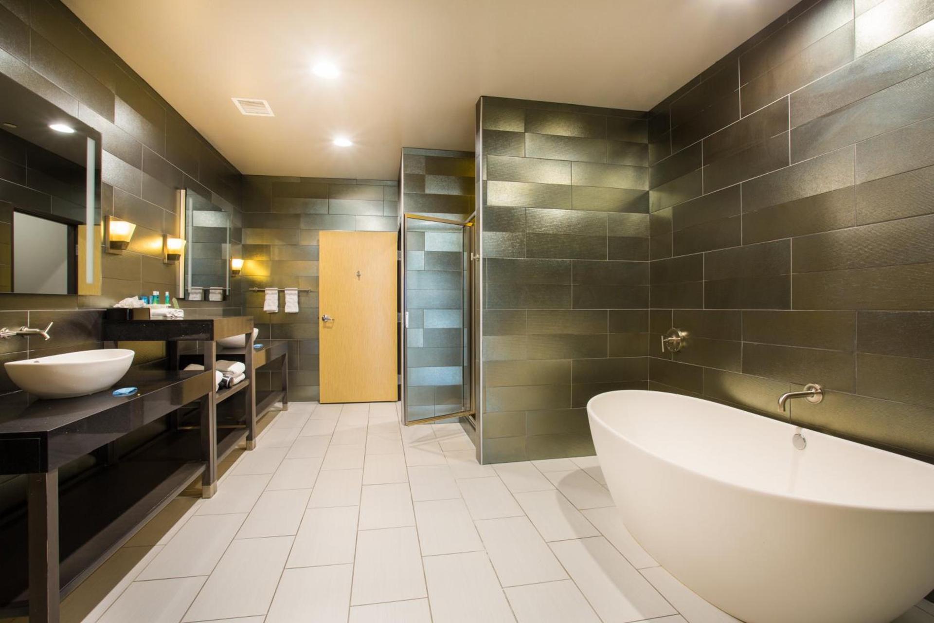 Holiday Inn Express & Suites Amarillo West by IHG photo 5