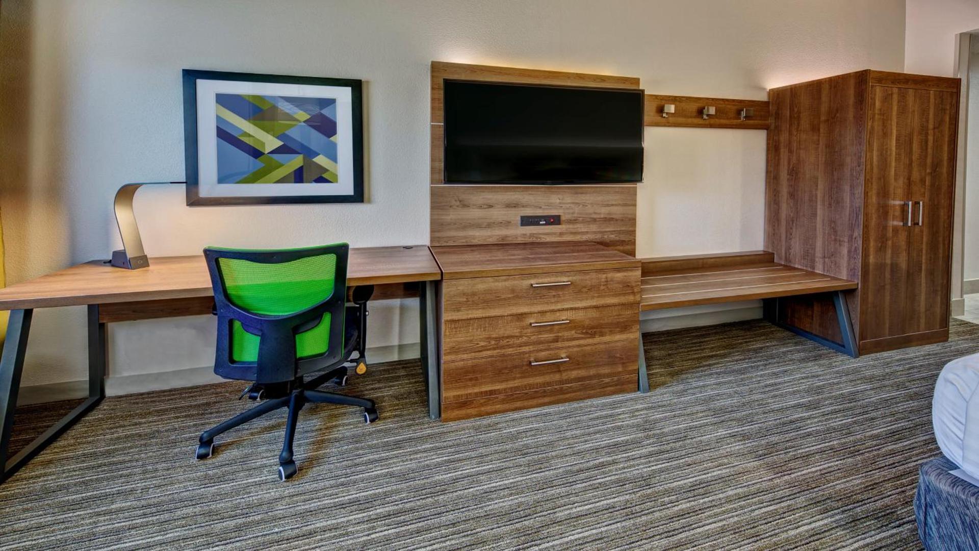 Holiday Inn Express & Suites Crossville by IHG photo 28
