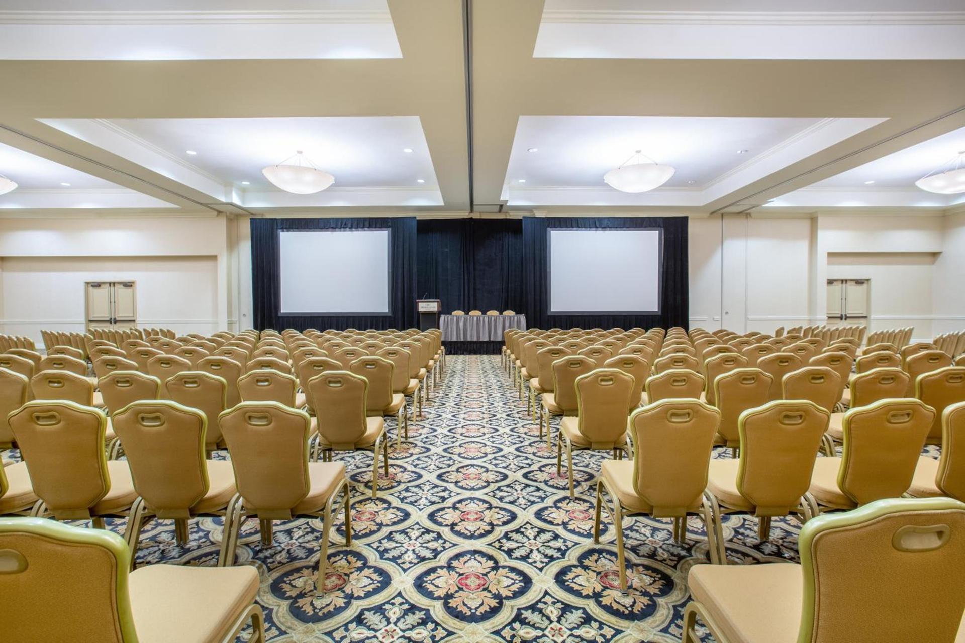 Crowne Plaza San Diego - Mission Valley by IHG photo 6