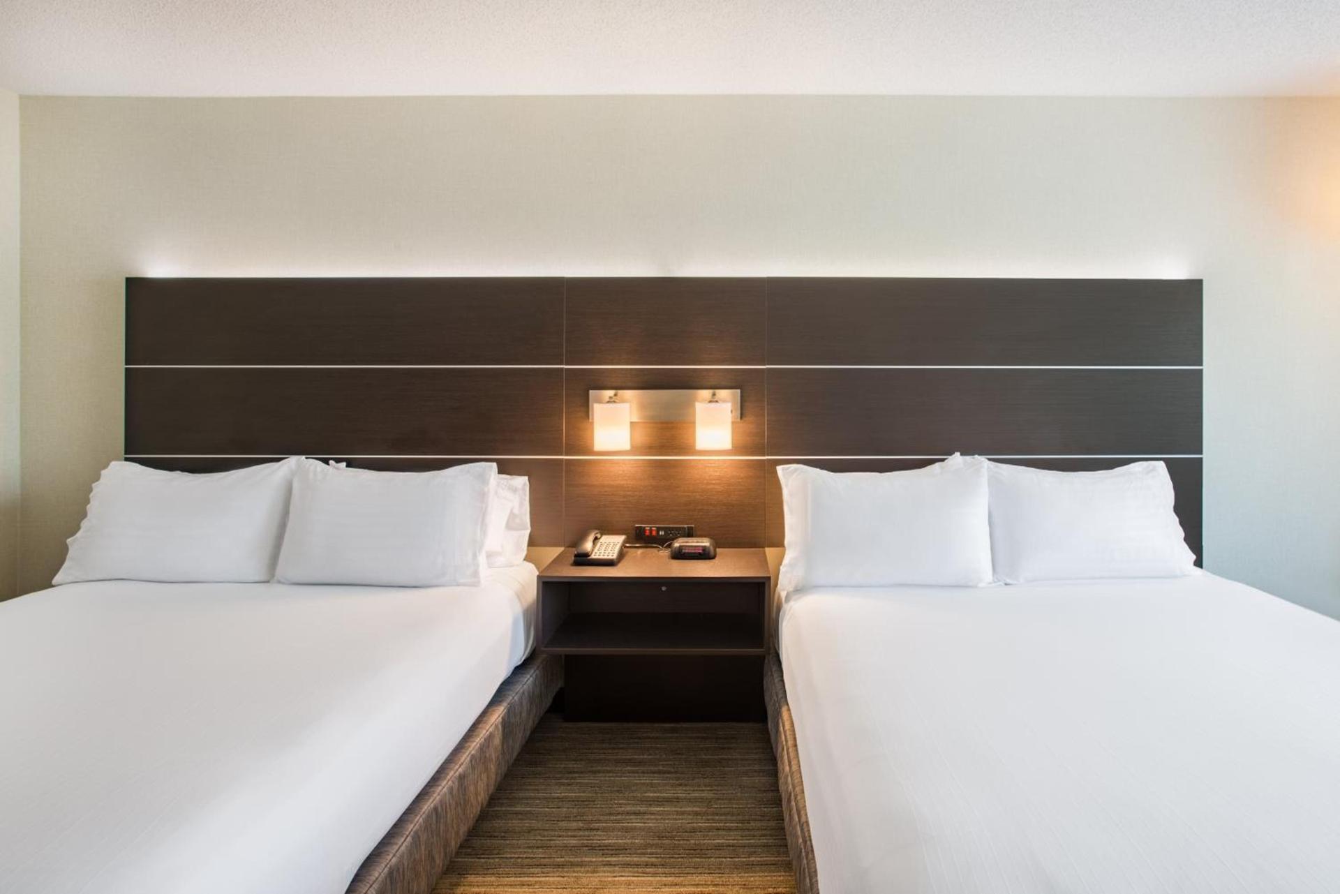Holiday Inn Express Hotel & Suites Boston - Marlboro by IHG photo 39