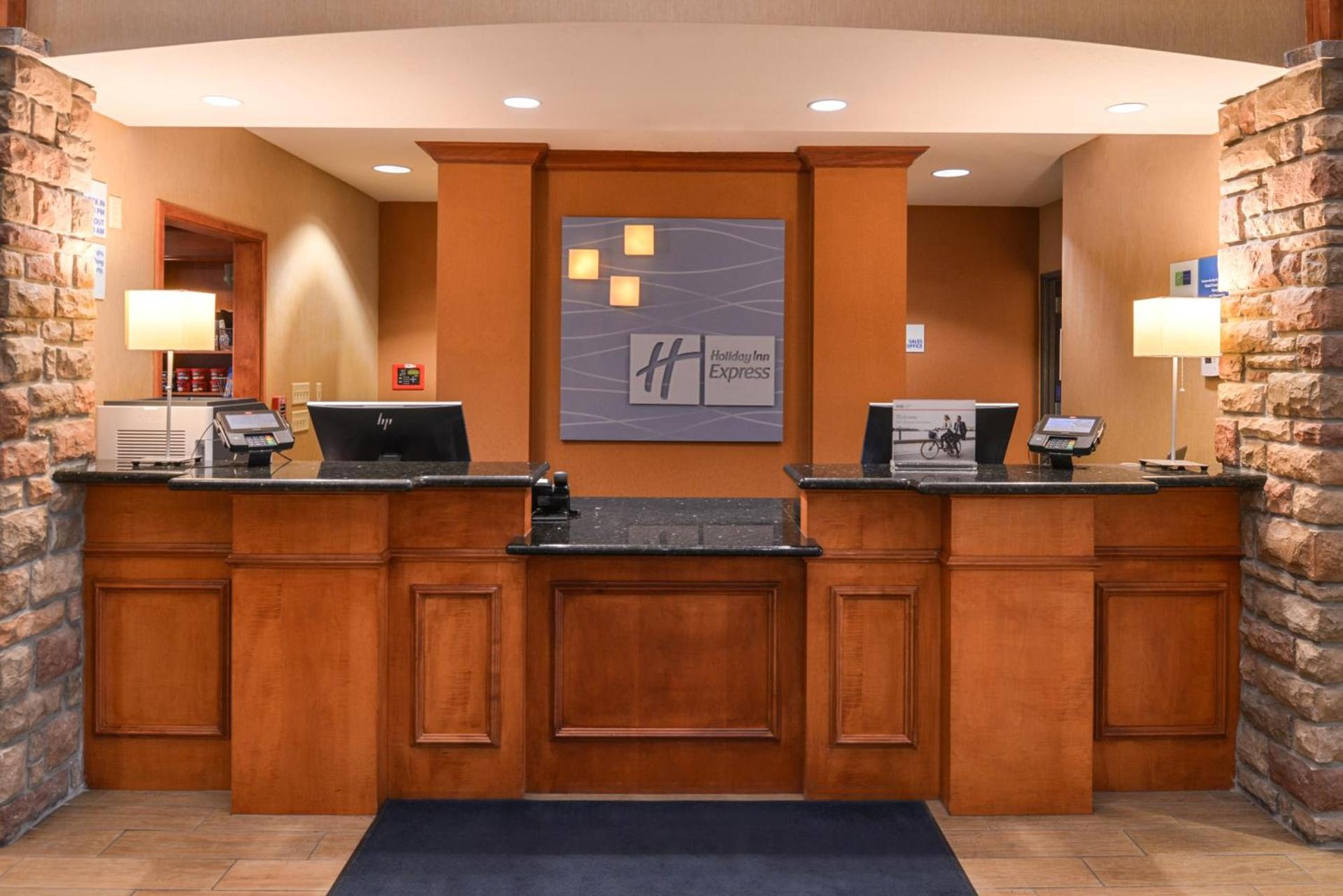 Holiday Inn Express & Suites Nampa - Idaho Center by IHG photo 8