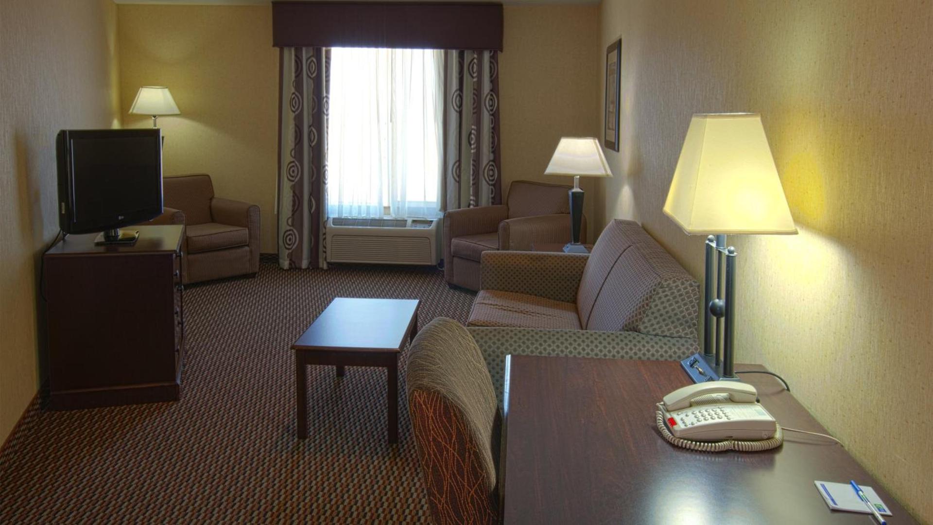 Holiday Inn Express & Suites Nampa - Idaho Center by IHG photo 32