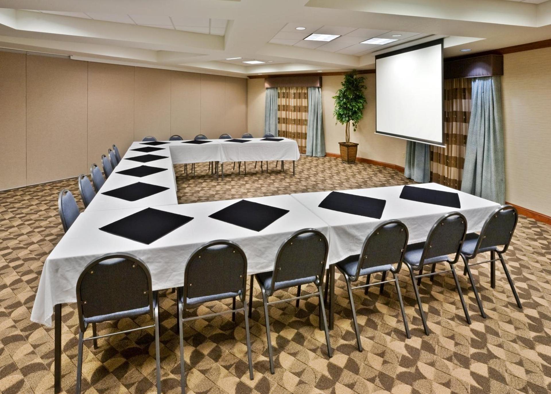 Holiday Inn Express & Suites Nampa - Idaho Center by IHG photo 23