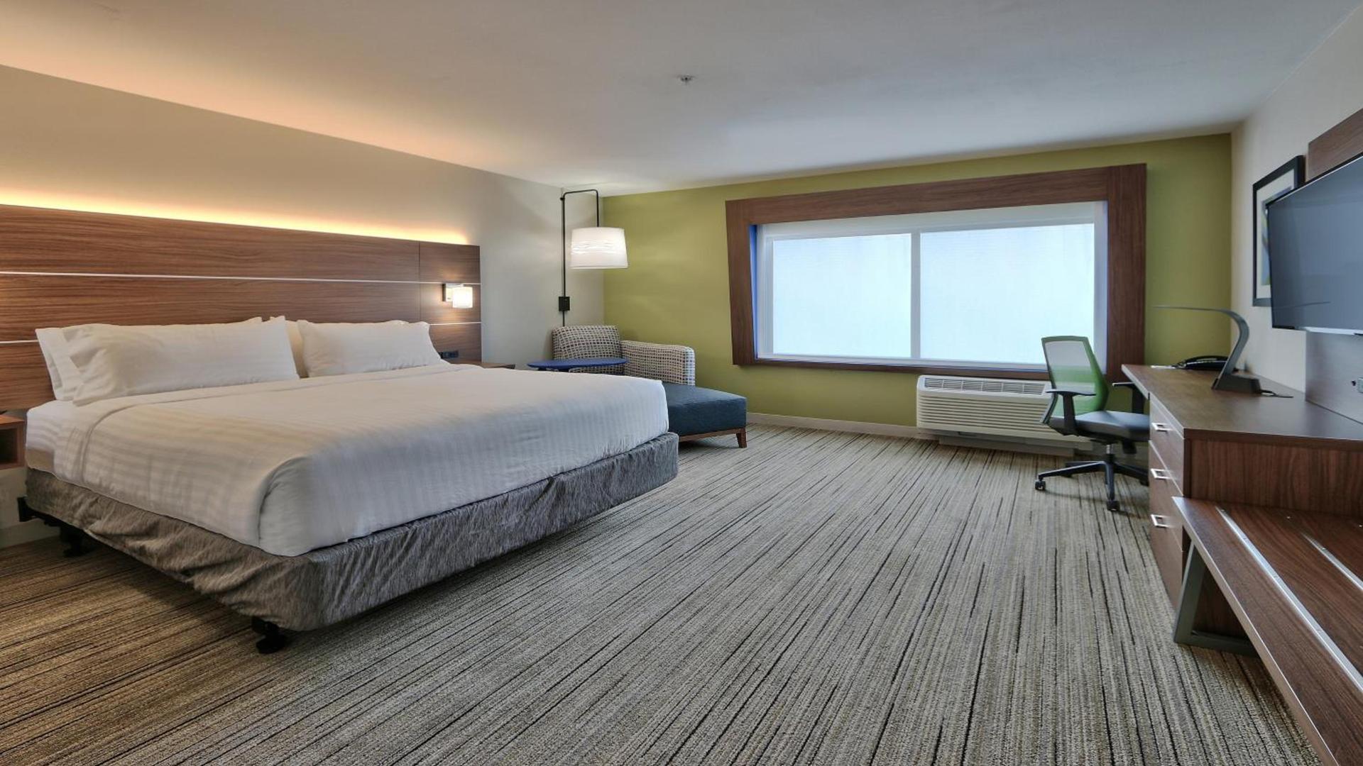 Holiday Inn Express & Suites Broomfield by IHG photo 33