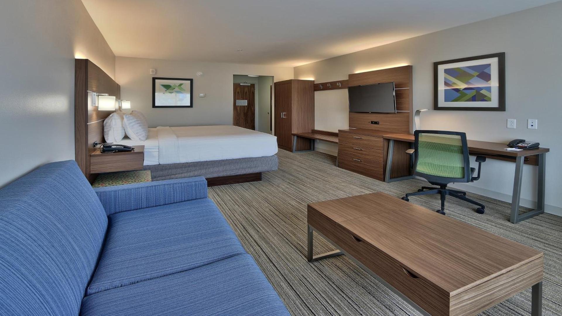 Holiday Inn Express & Suites Broomfield by IHG photo 35