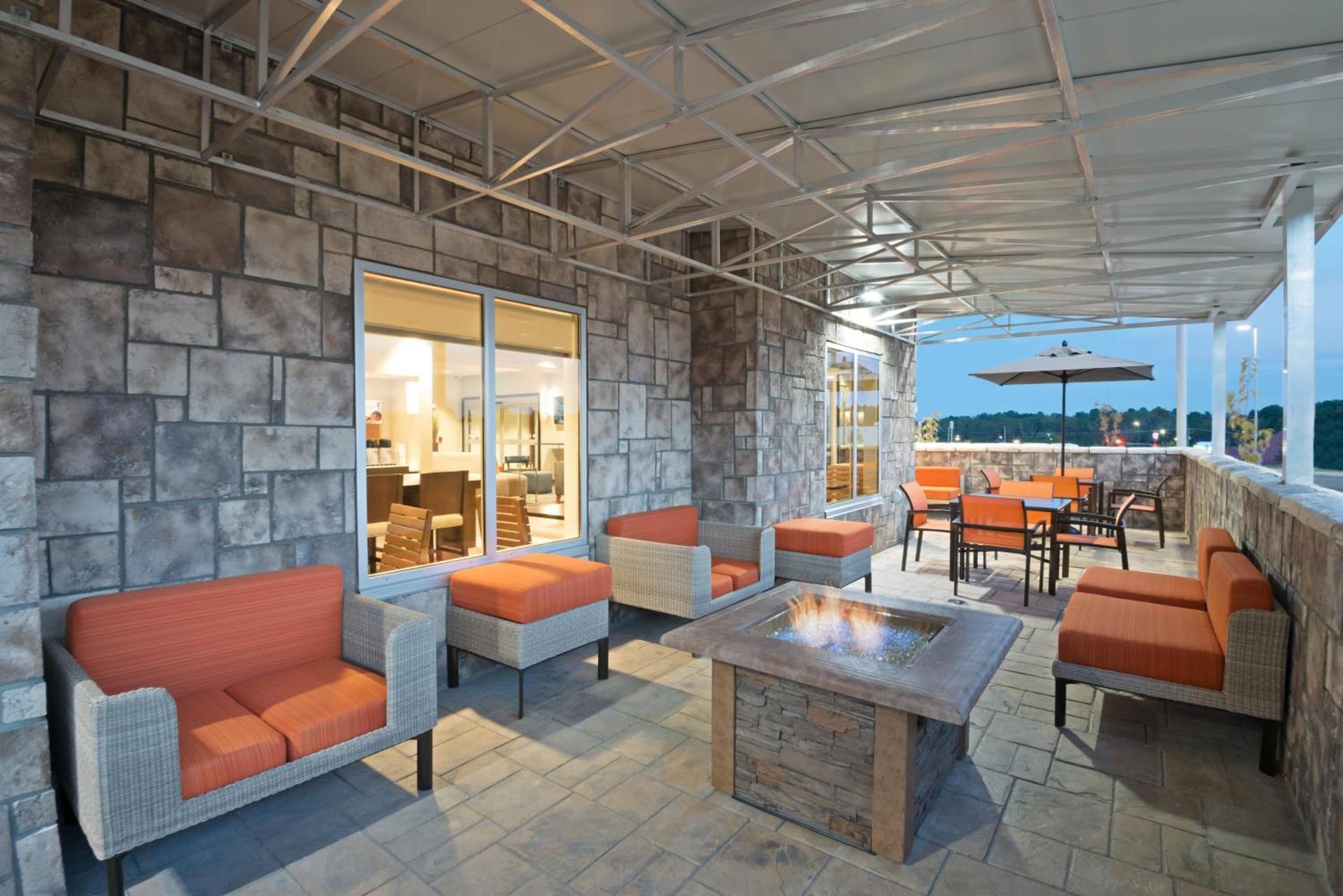 Holiday Inn Express Hotel & Suites Hot Springs by IHG photo 17