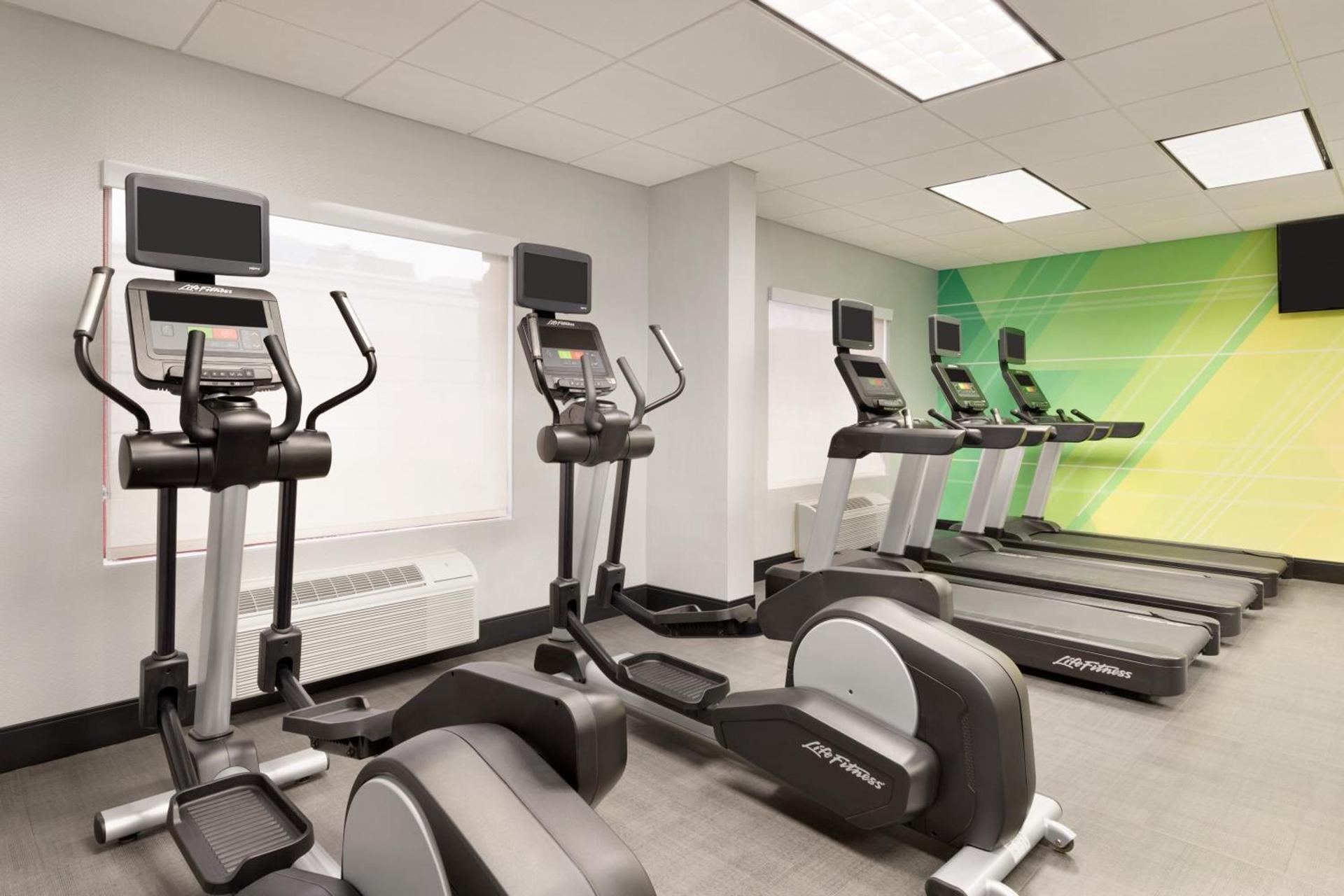Holiday Inn Houston Intercontinental Airport by IHG photo 7