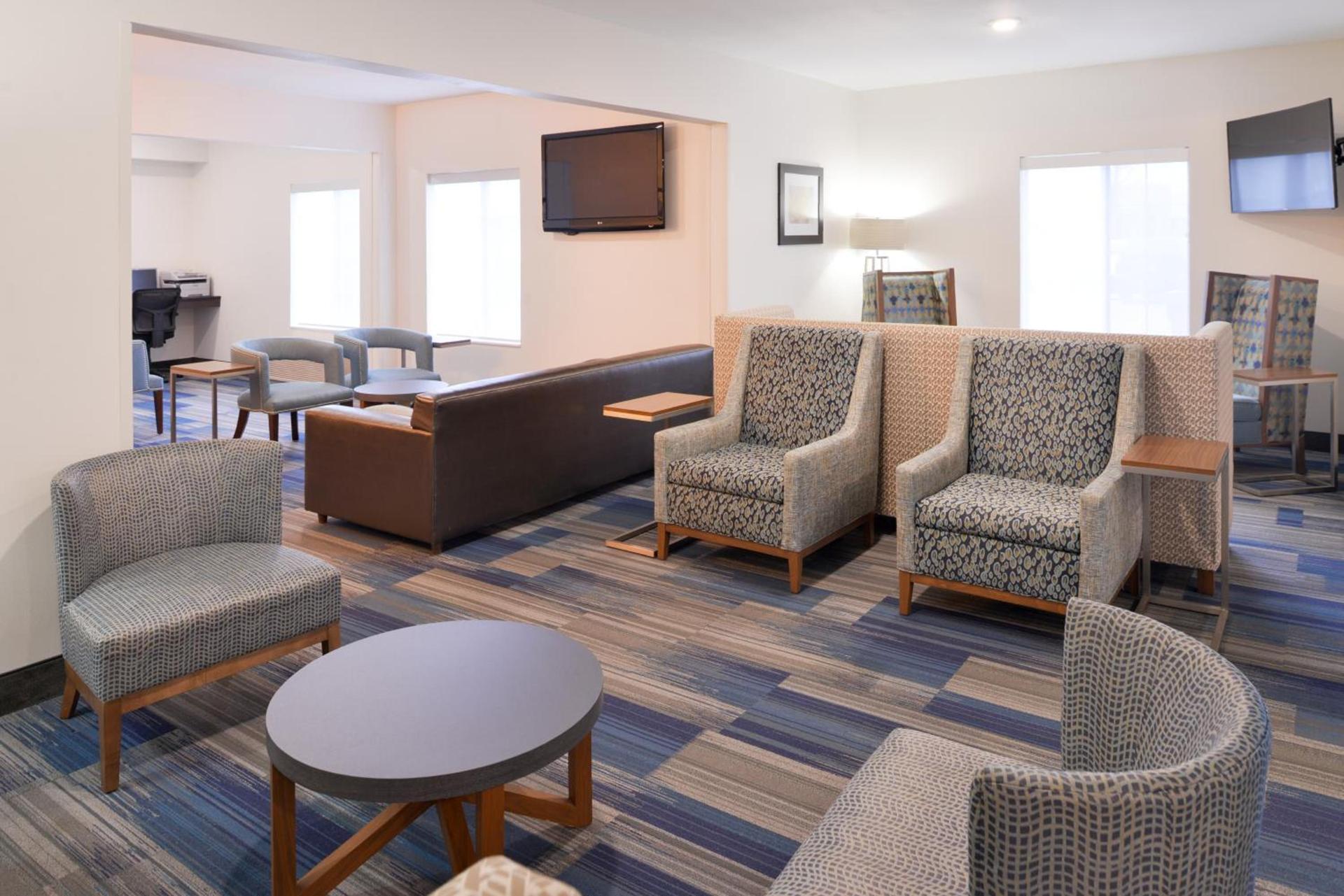 Holiday Inn Express Hotel & Suites Sioux Falls At Empire Mall by IHG photo 66