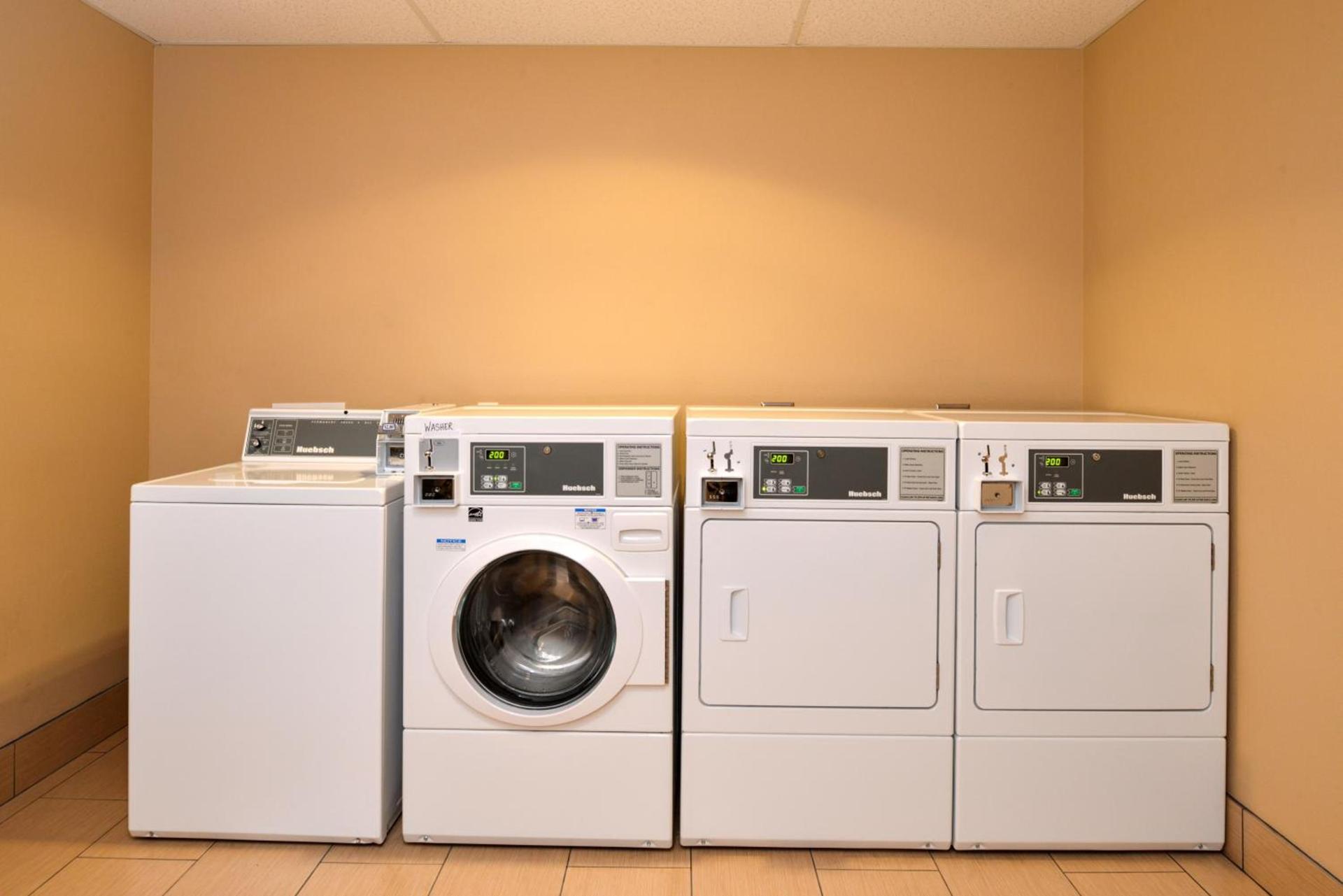 Holiday Inn Express & Suites Globe by IHG photo 10