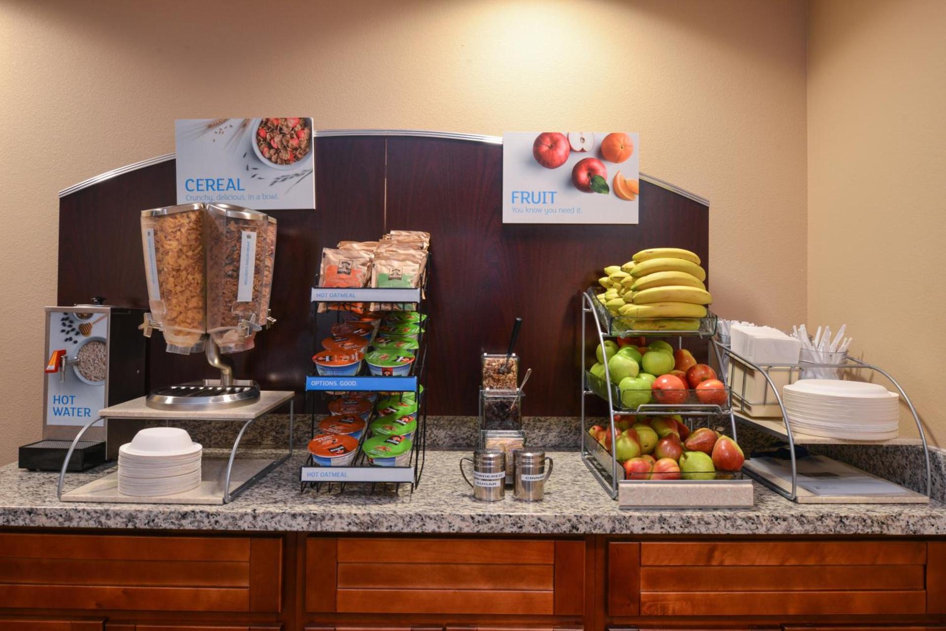 Holiday Inn Express & Suites Globe by IHG photo 56