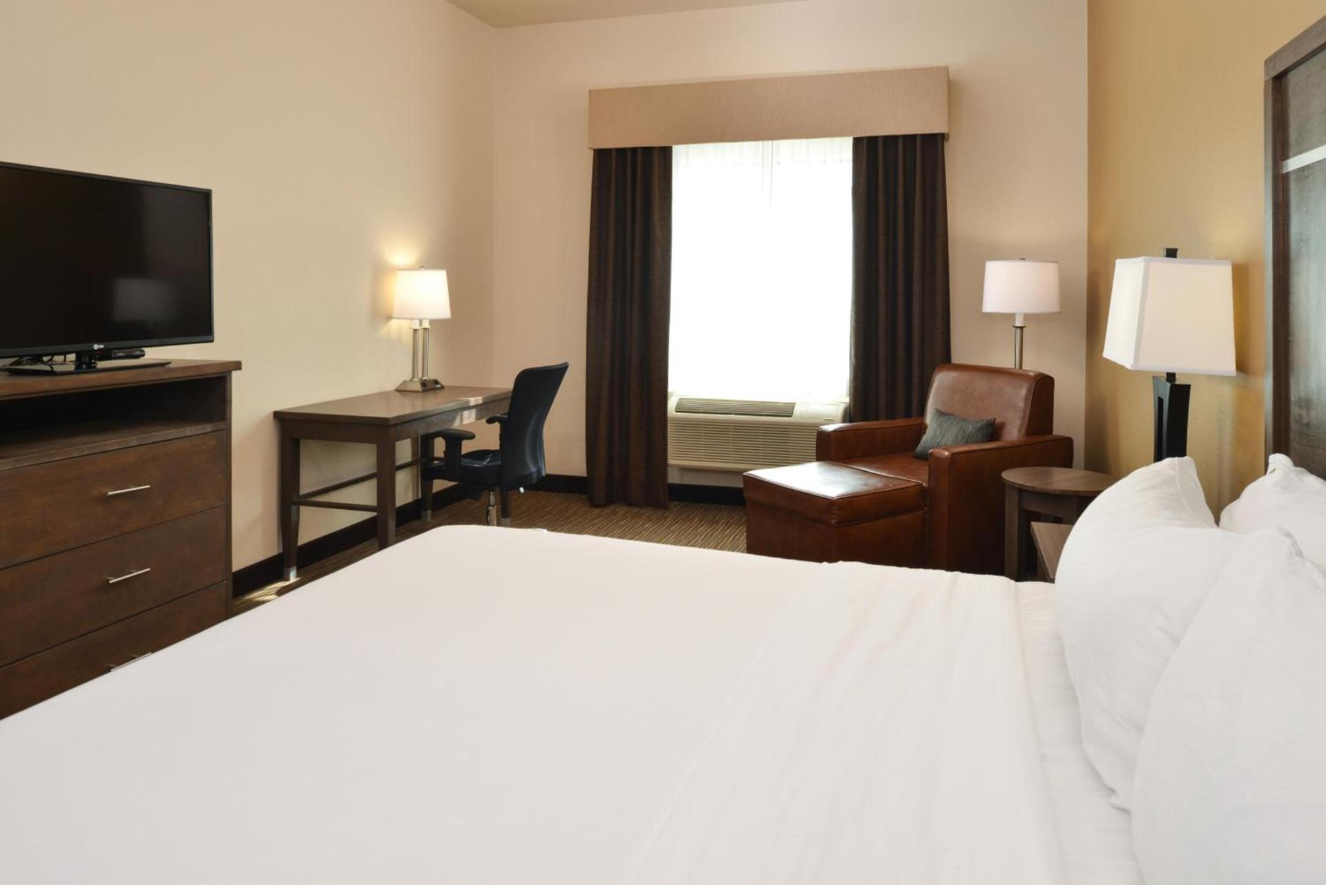 Holiday Inn Express & Suites Globe by IHG photo 64
