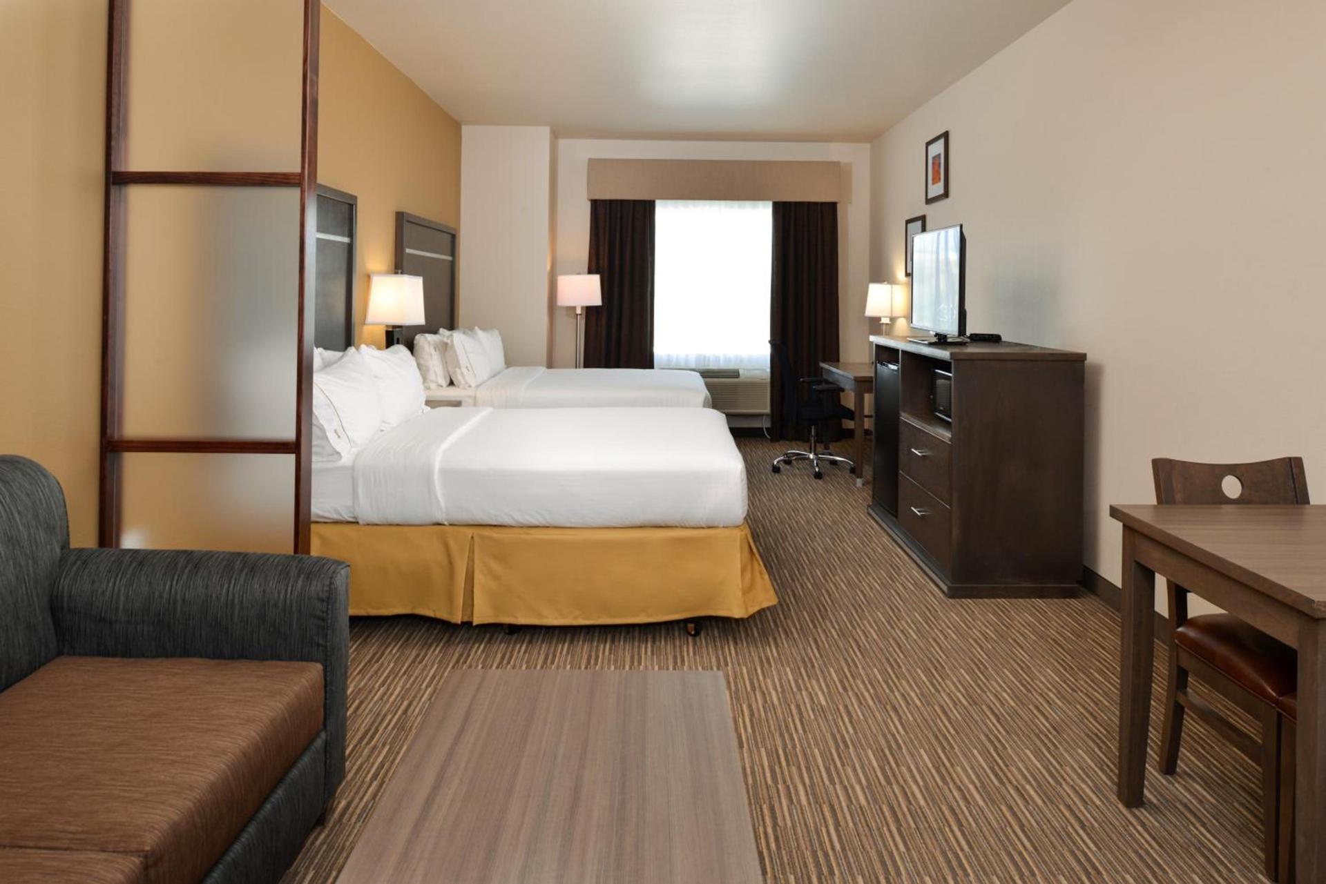 Holiday Inn Express & Suites Globe by IHG photo 69