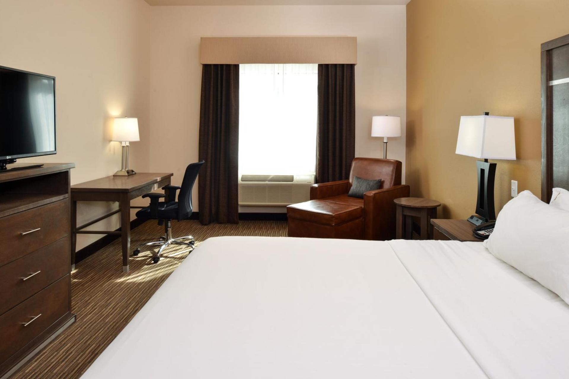 Holiday Inn Express & Suites Globe by IHG photo 62