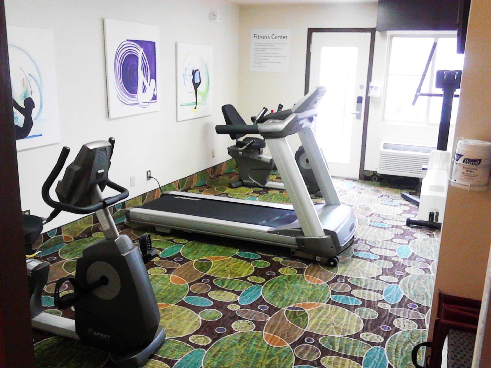 Holiday Inn Express Hotel & Suites Branson 76 Central by IHG photo 33