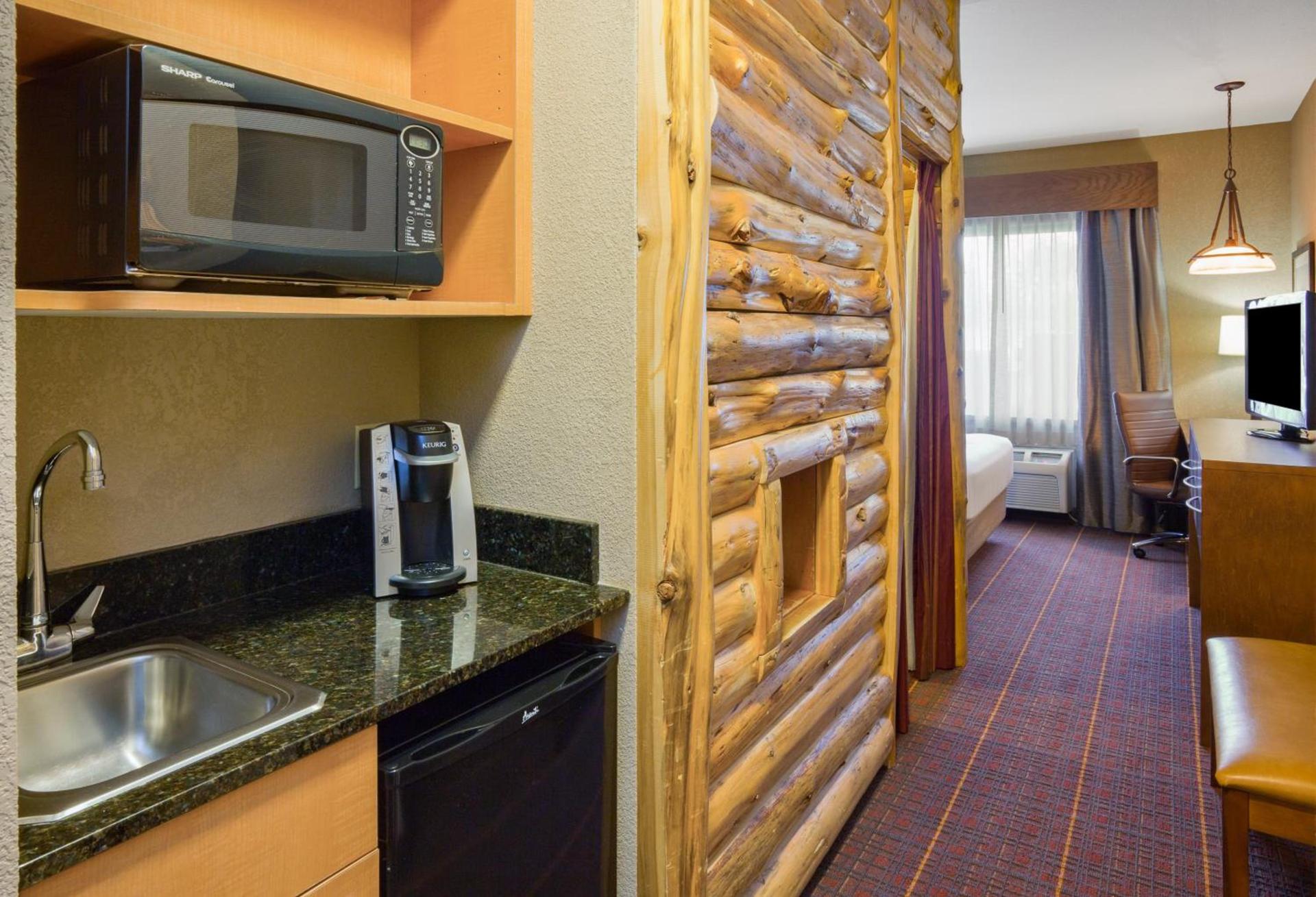 Holiday Inn Express Hotel & Suites Brainerd-Baxter by IHG photo 20