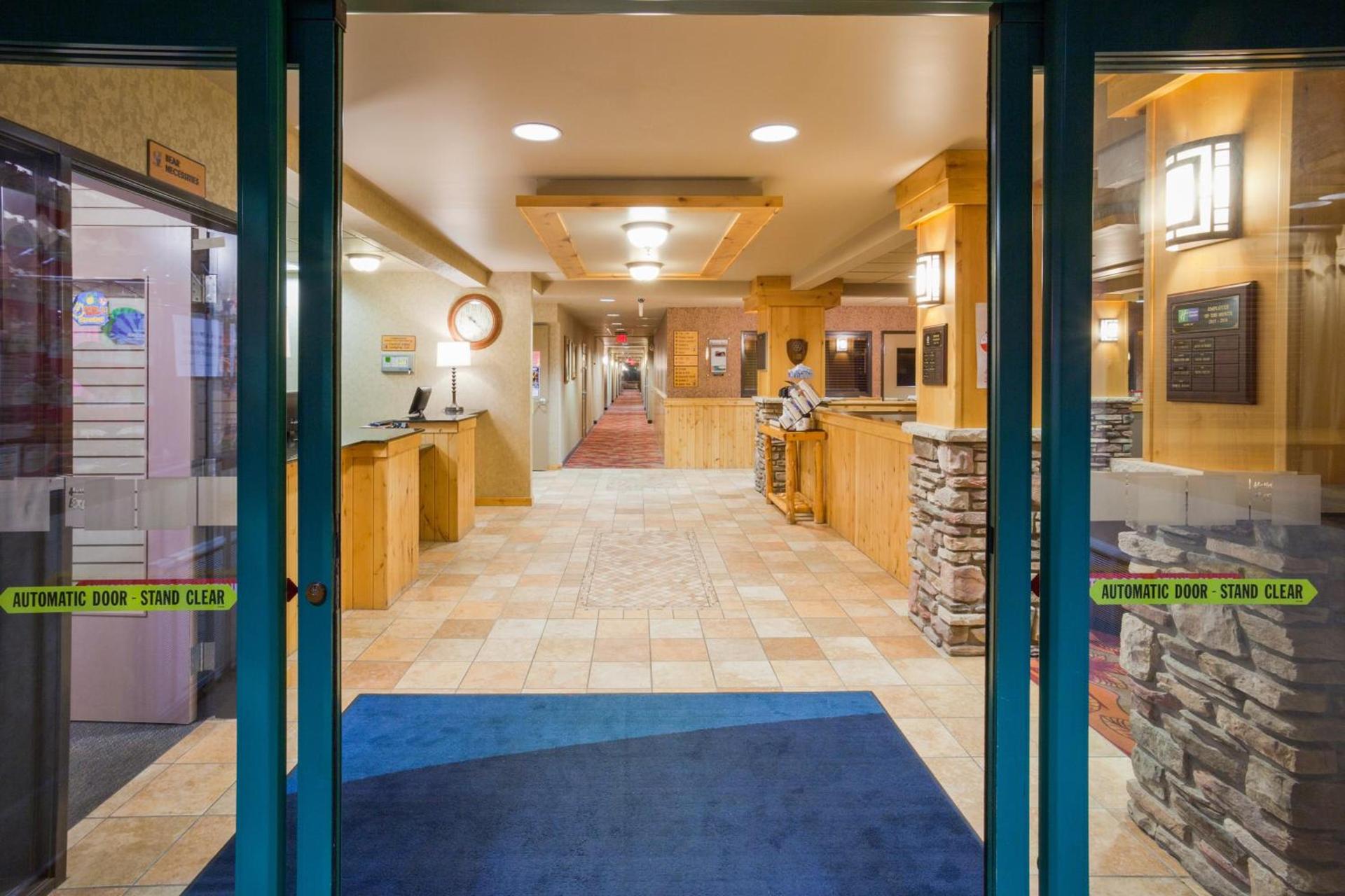 Holiday Inn Express Hotel & Suites Brainerd-Baxter by IHG photo 26