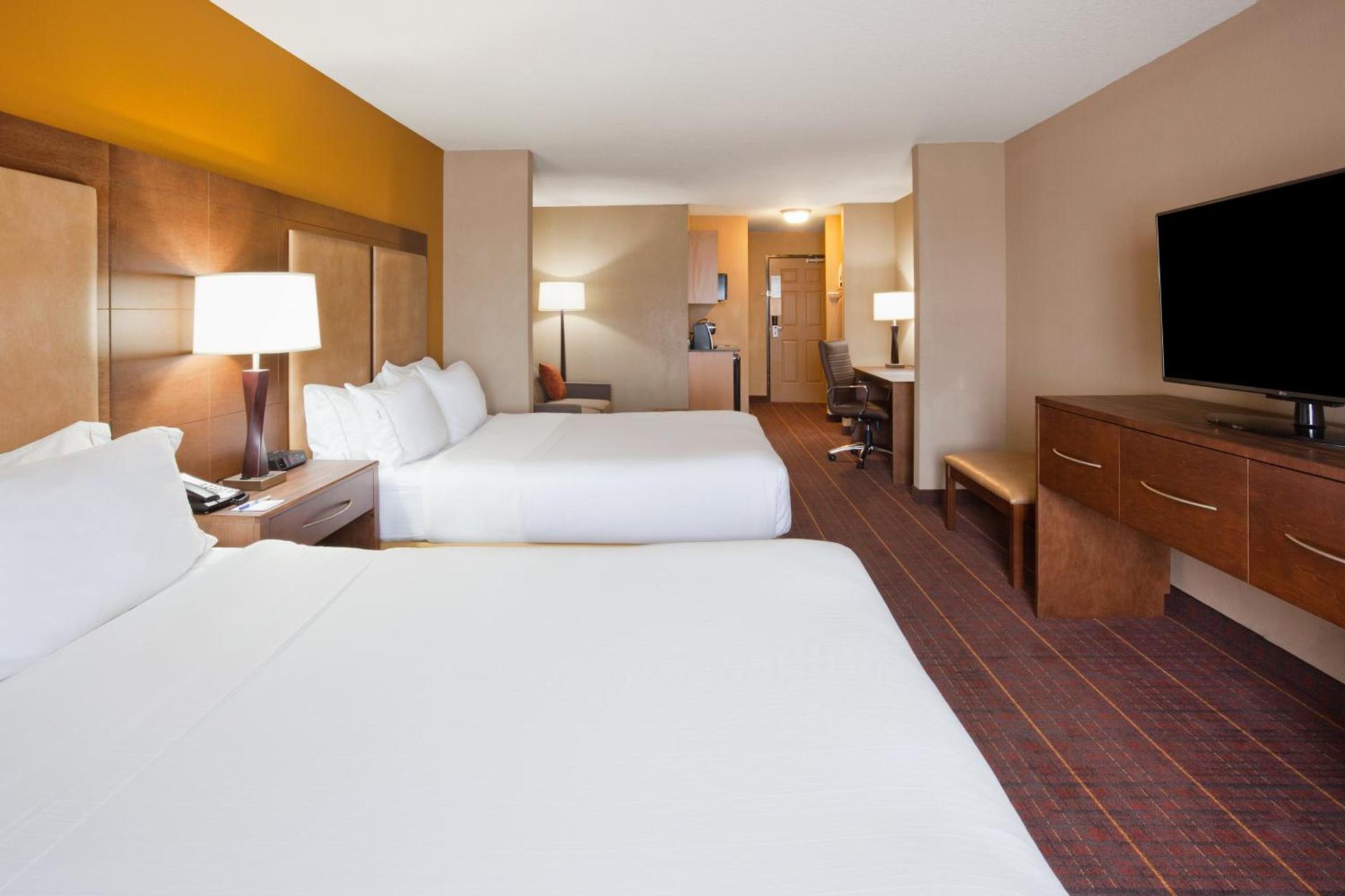 Holiday Inn Express Hotel & Suites Brainerd-Baxter by IHG photo 11