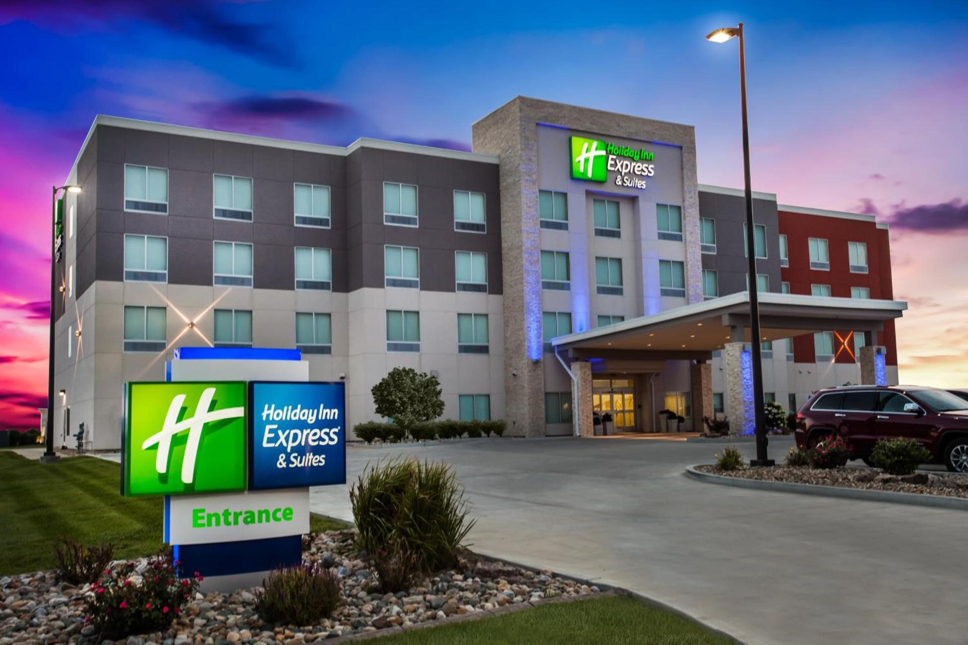 Holiday Inn Express & Suites Litchfield by IHG photo 7