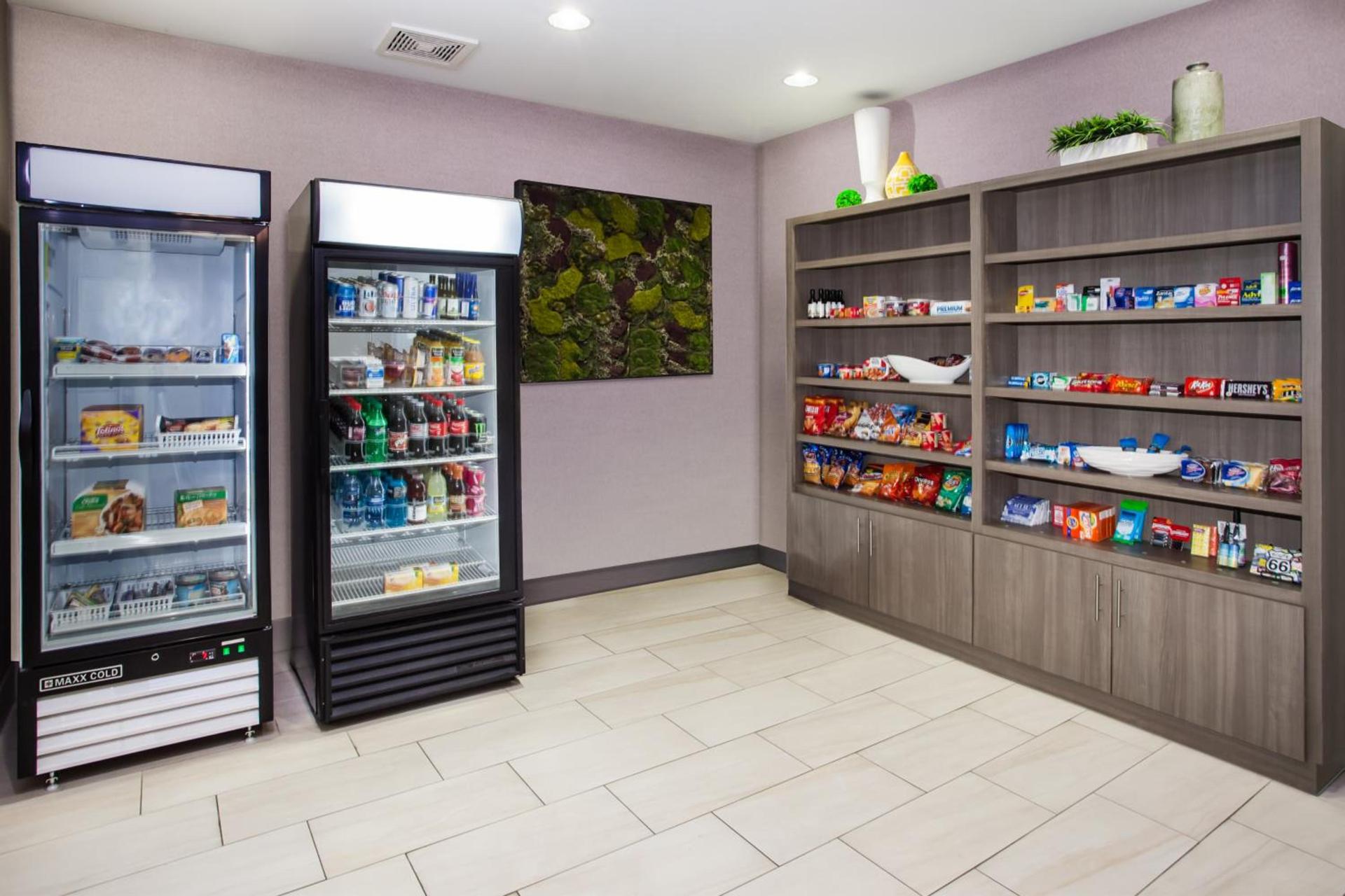 Holiday Inn Express & Suites Litchfield by IHG photo 19