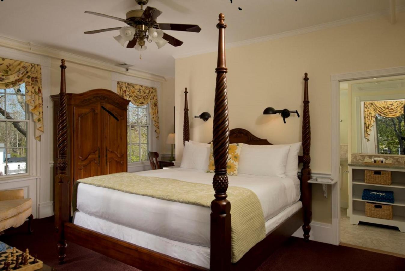 The Inn at Cape Cod photo 5