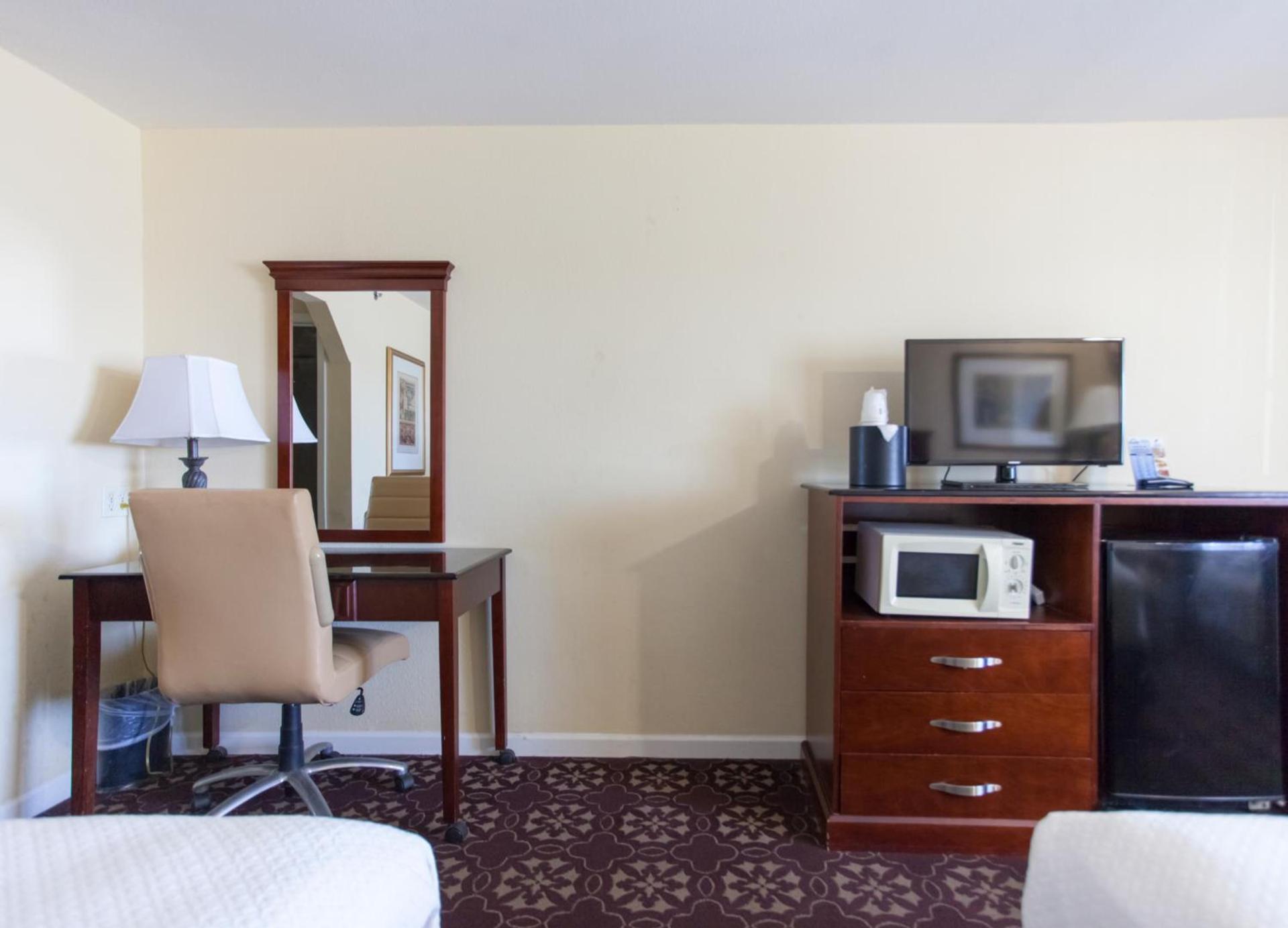 Days Inn by Wyndham Shenandoah photo 63