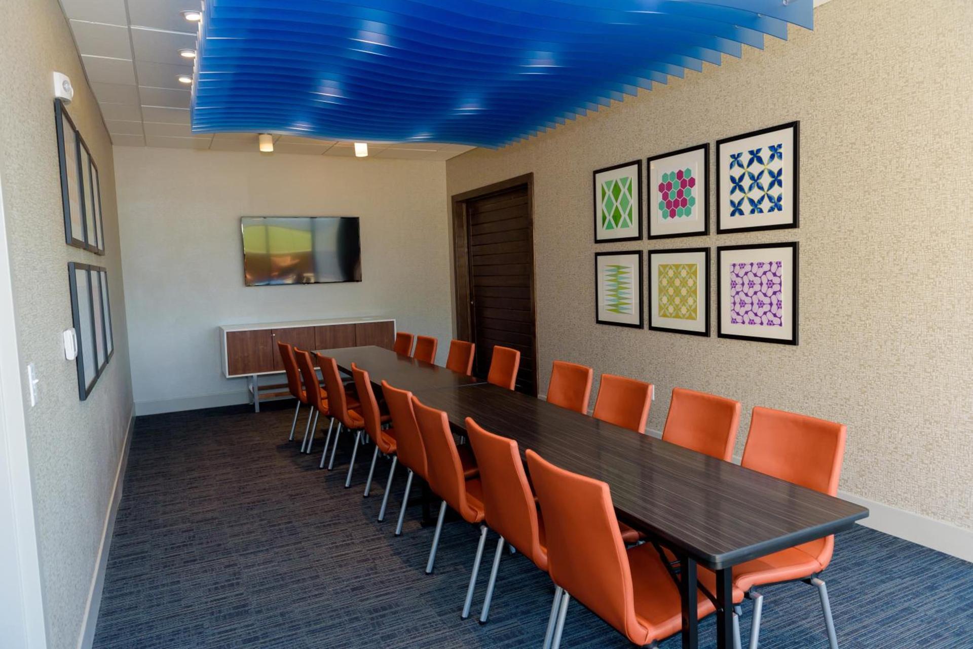 Holiday Inn Express & Suites McKinney - Frisco East by IHG photo 15